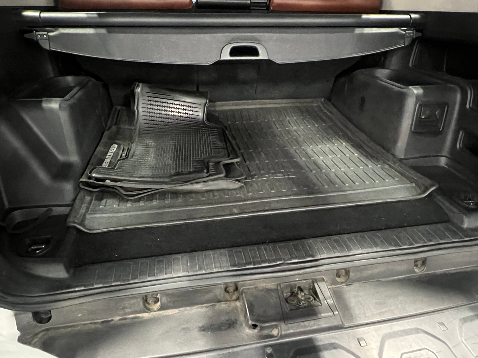 Thumbnail: 2016 Toyota 4Runner - 6