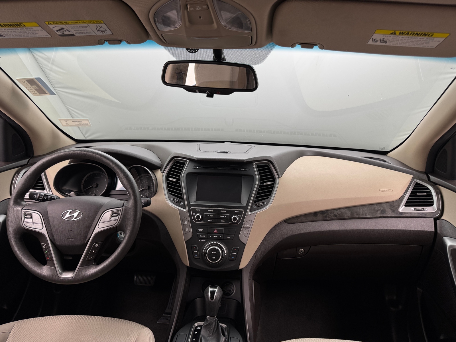 Thumbnail: 2017 Hyundai Santa Fe - 3