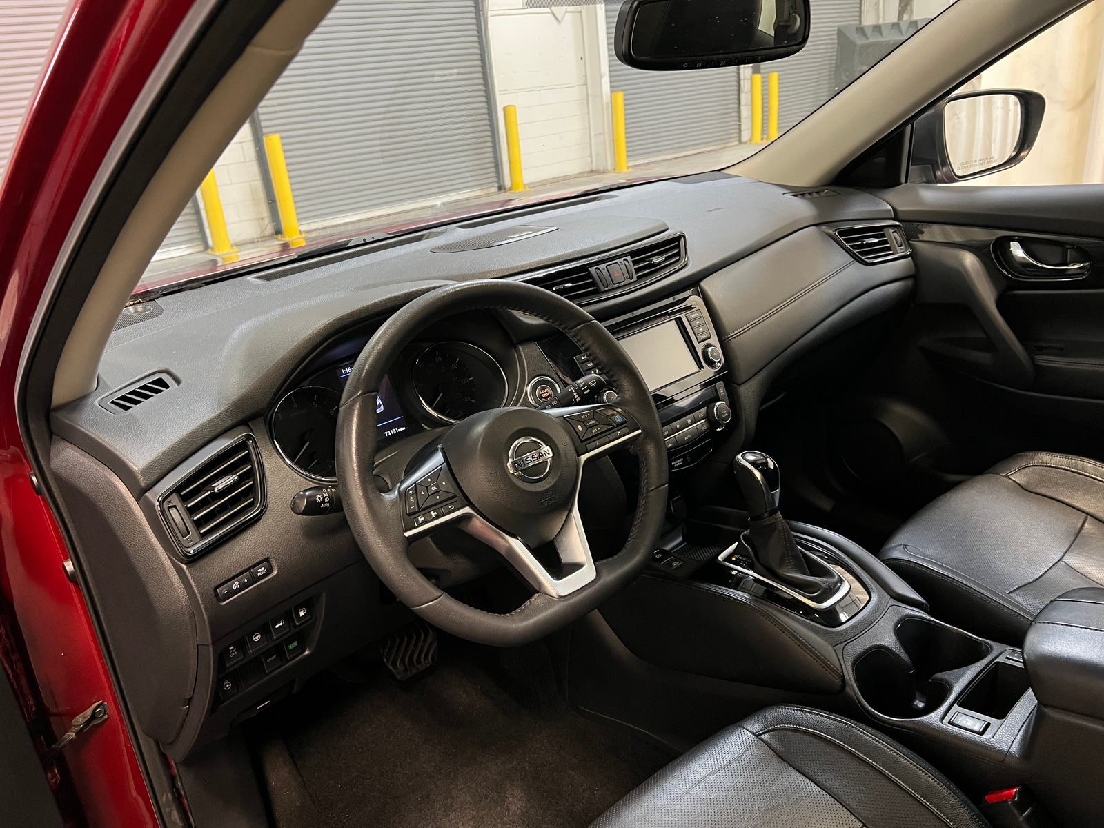 Thumbnail: 2019 Nissan Rogue - 2