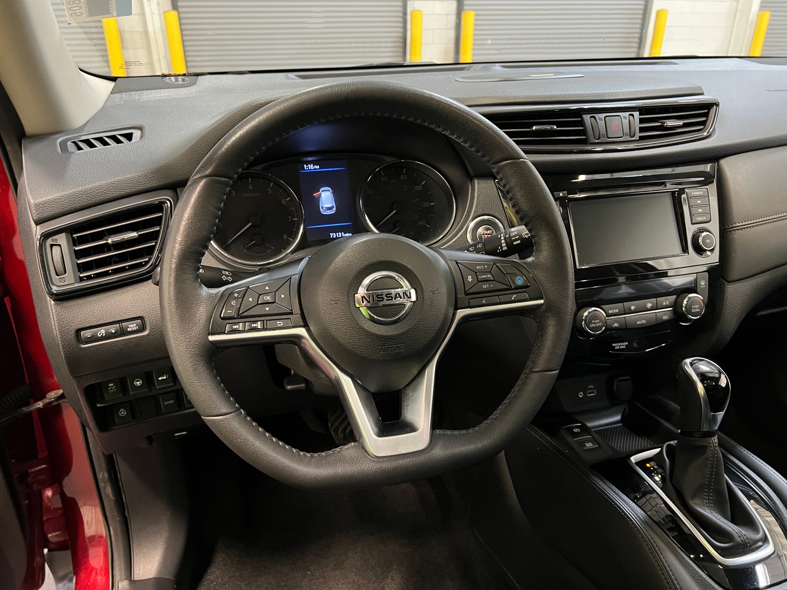 Thumbnail: 2019 Nissan Rogue - 4