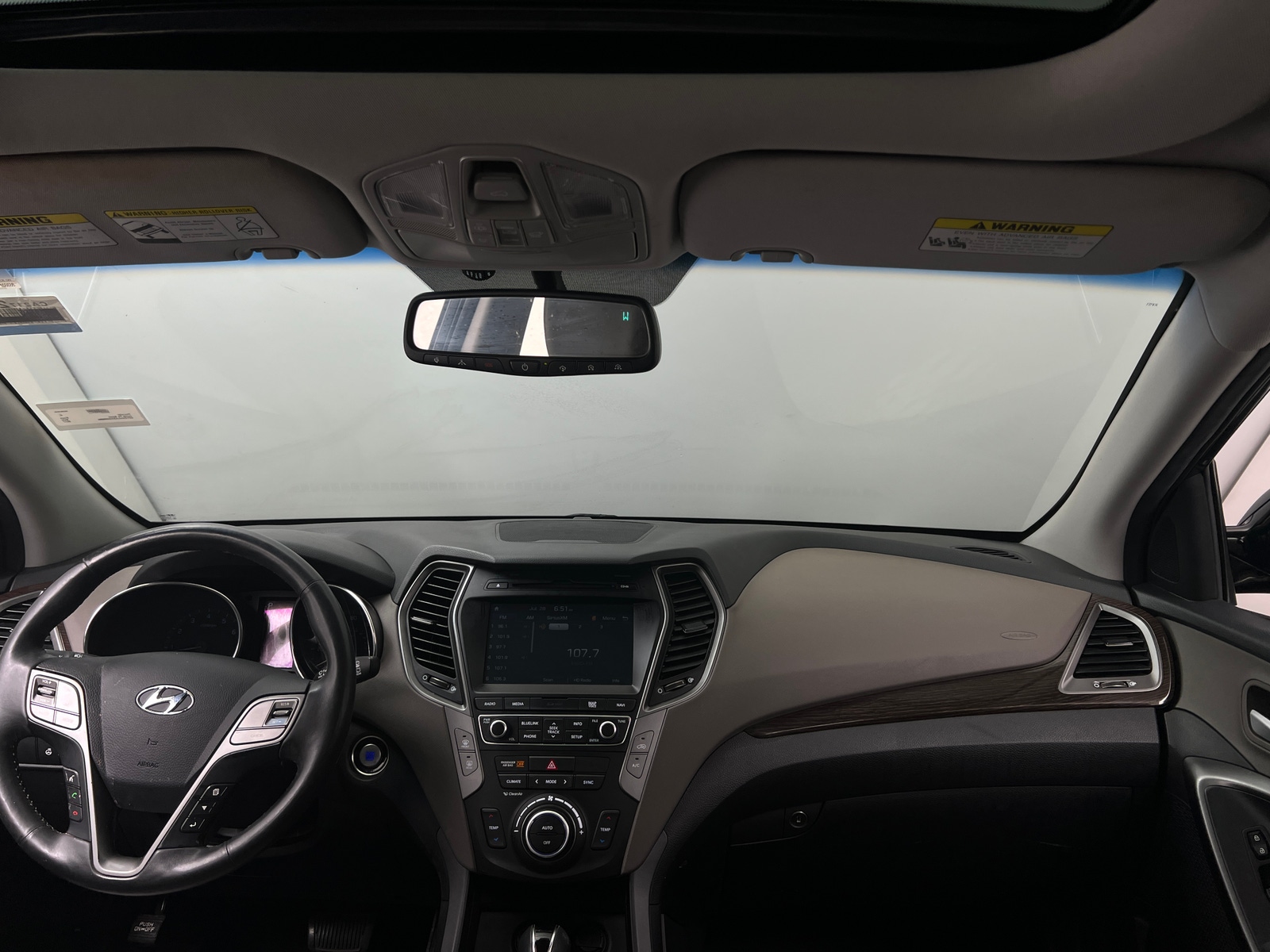 Thumbnail: 2017 Hyundai Santa Fe - 2