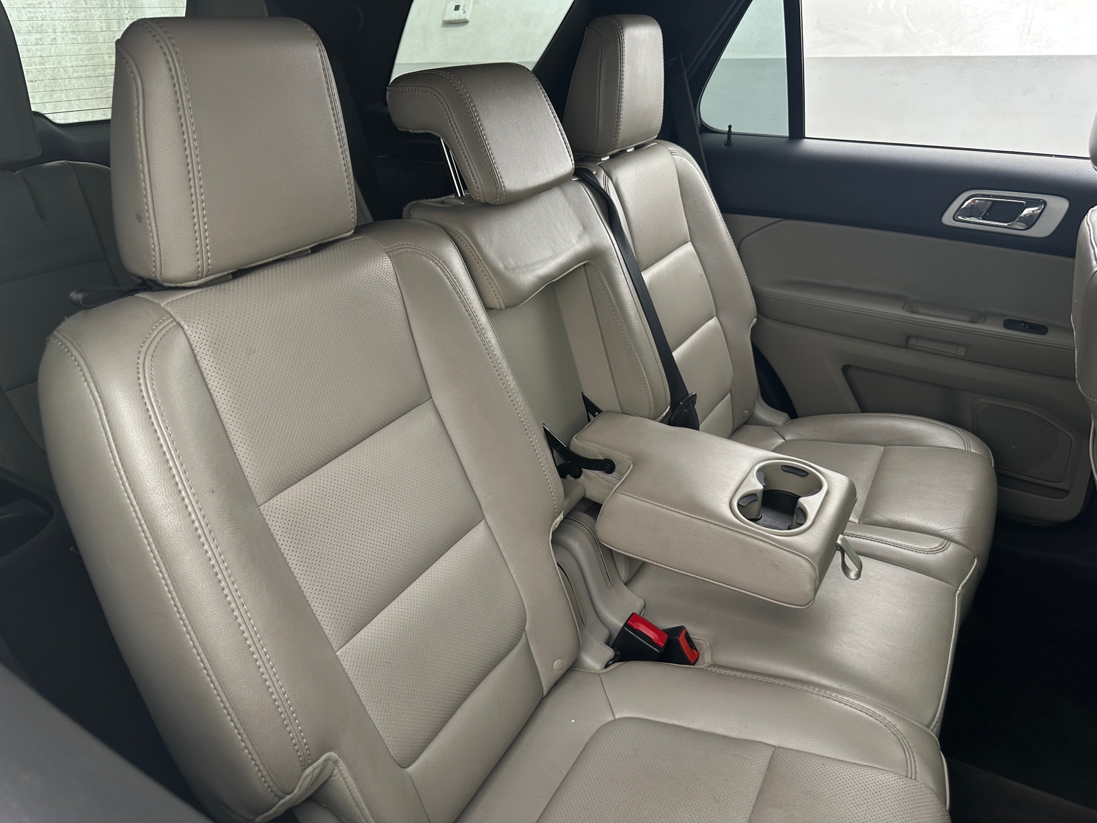 Thumbnail: 2012 Ford Explorer - 5