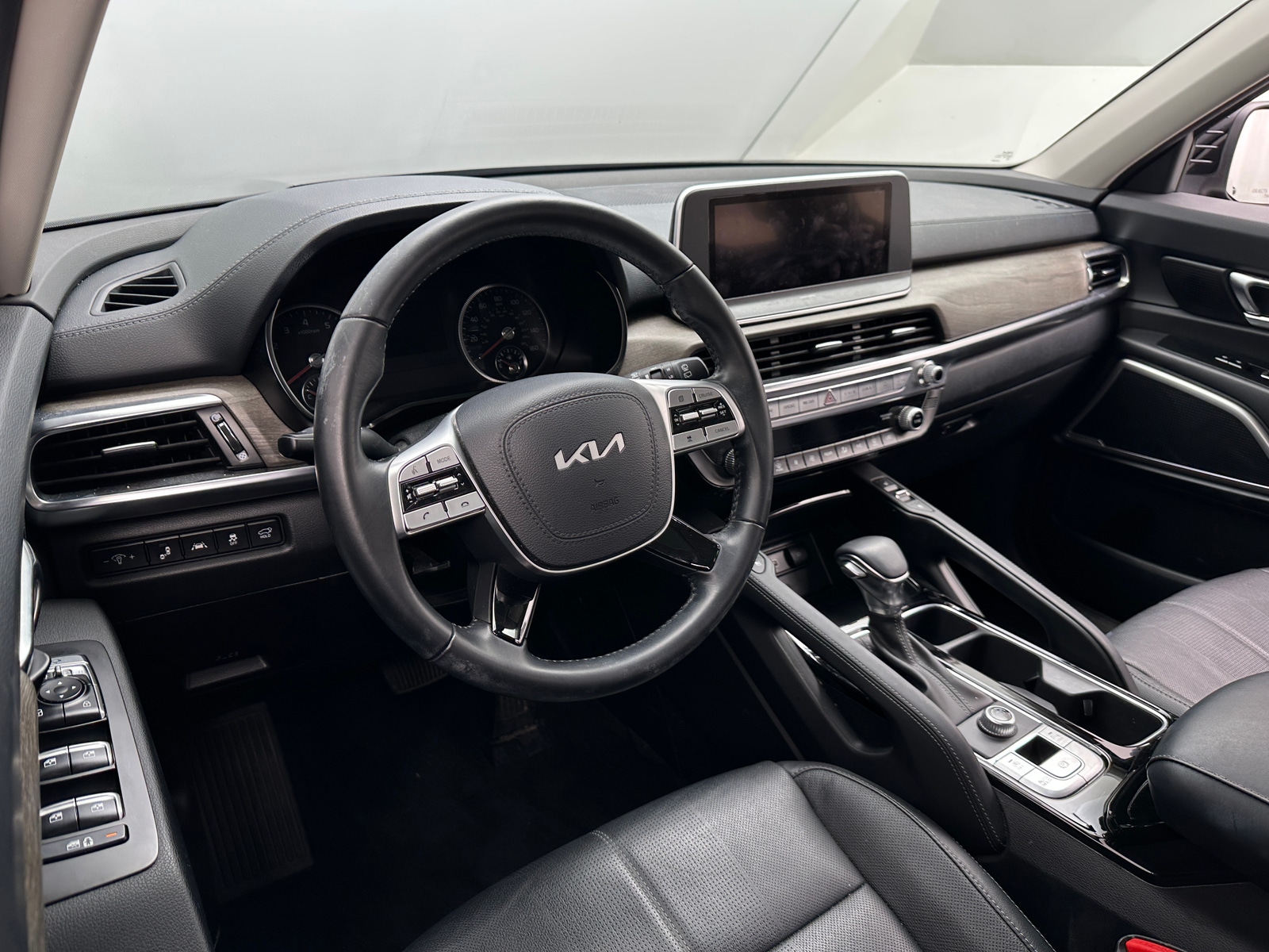 Thumbnail: 2022 Kia Telluride - 2