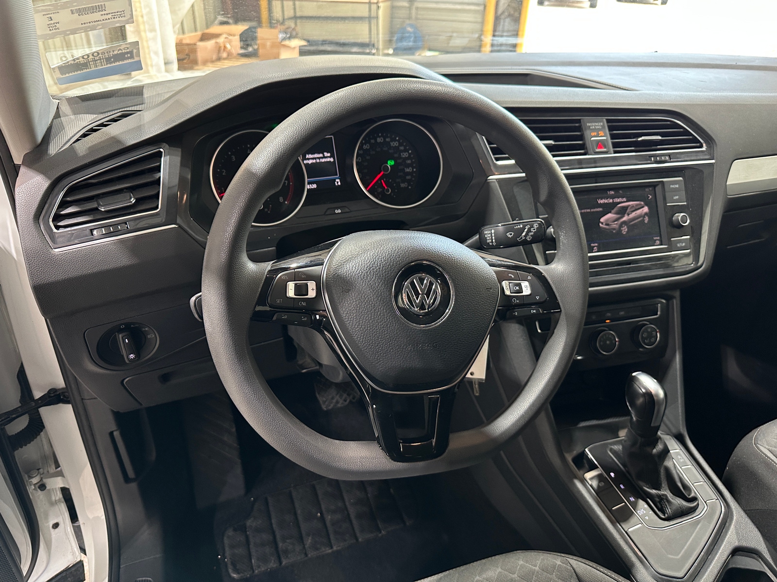 Thumbnail: 2018 Volkswagen Tiguan - 5