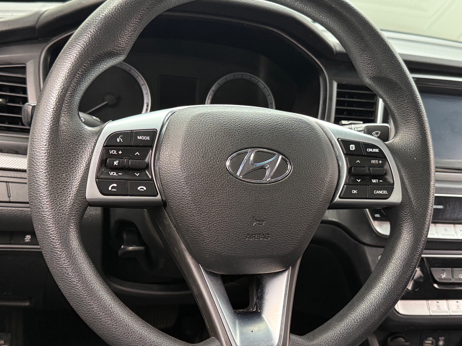 Thumbnail: 2019 Hyundai Sonata - 5