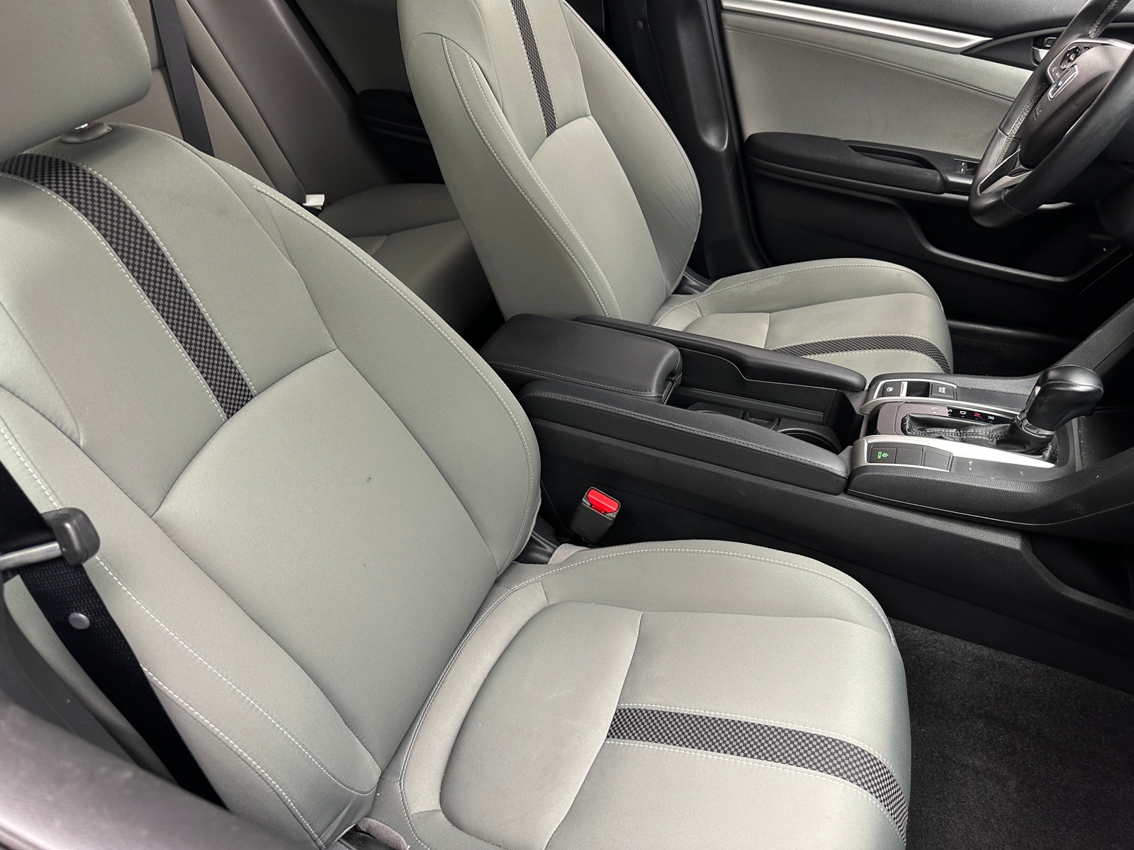 Thumbnail: 2019 Honda Civic - 2