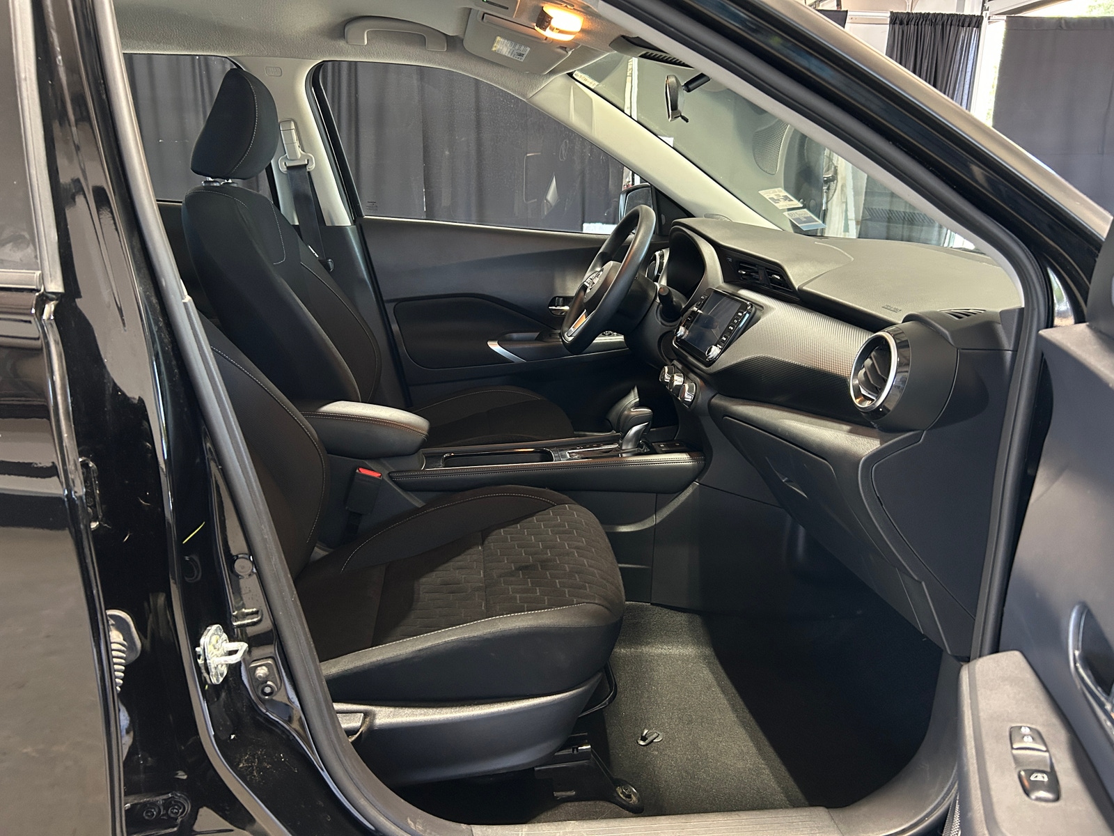 Thumbnail: 2024 Nissan Kicks - 2