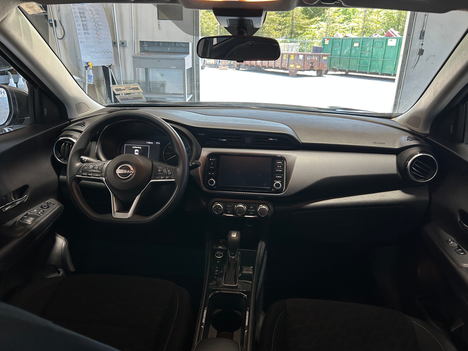 Thumbnail: 2024 Nissan Kicks - 3
