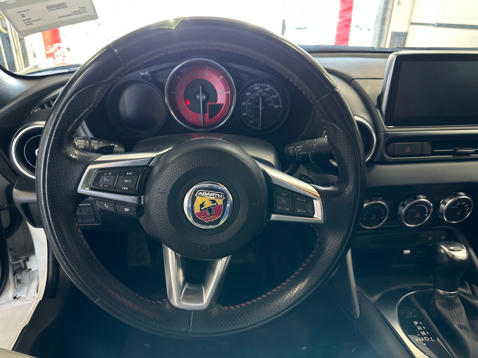 Thumbnail: 2019 Fiat 124 Spider - 4