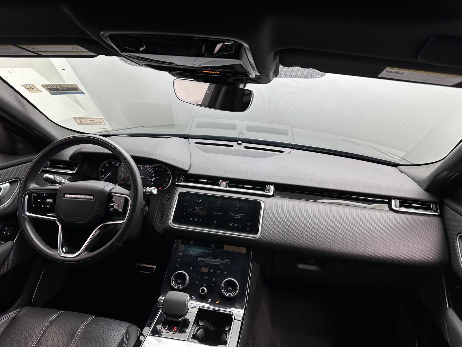 Thumbnail: 2022 Land Rover Range Rover Velar - 2