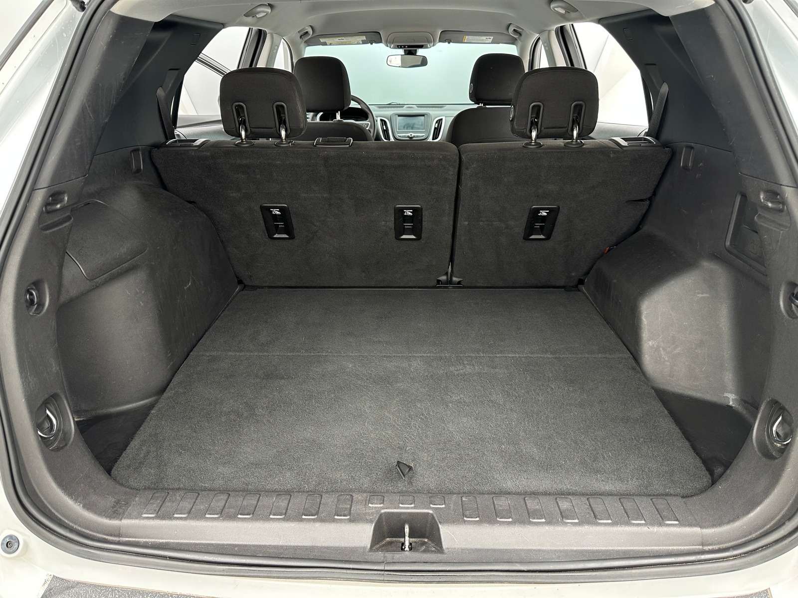 Thumbnail: 2018 Chevrolet Equinox - 7