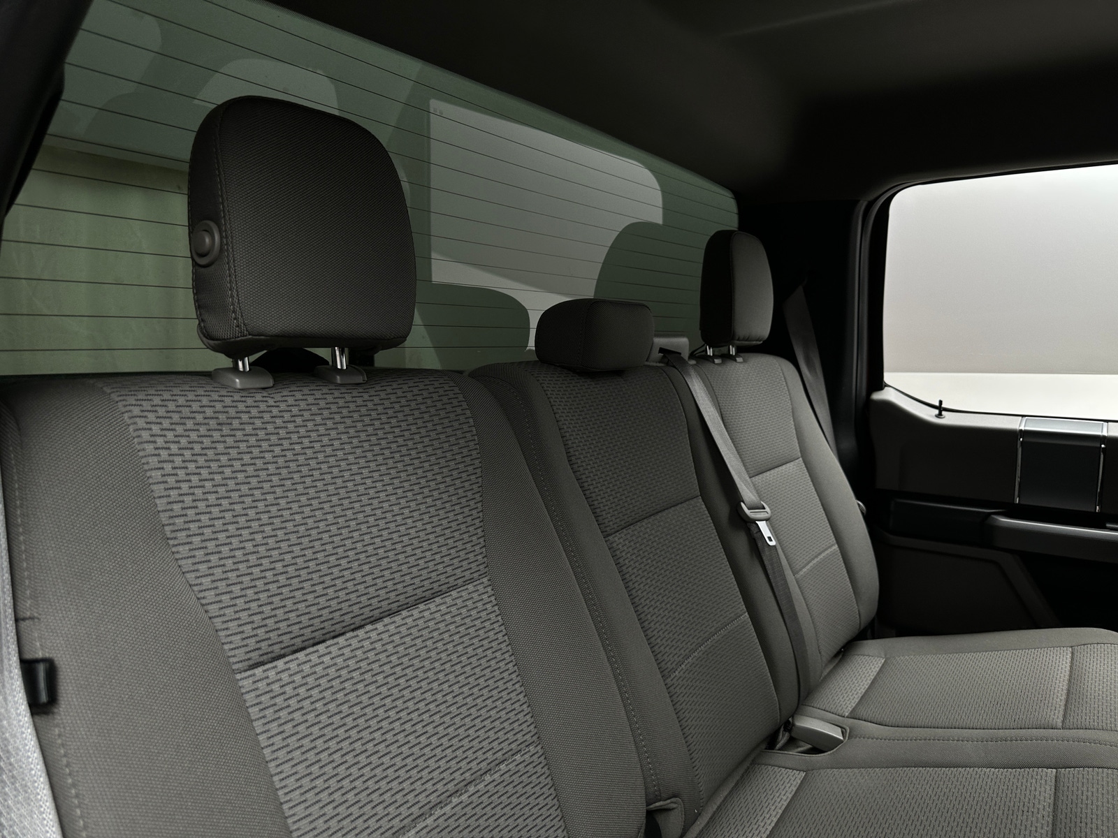 Thumbnail: 2018 Ford Econoline - 6