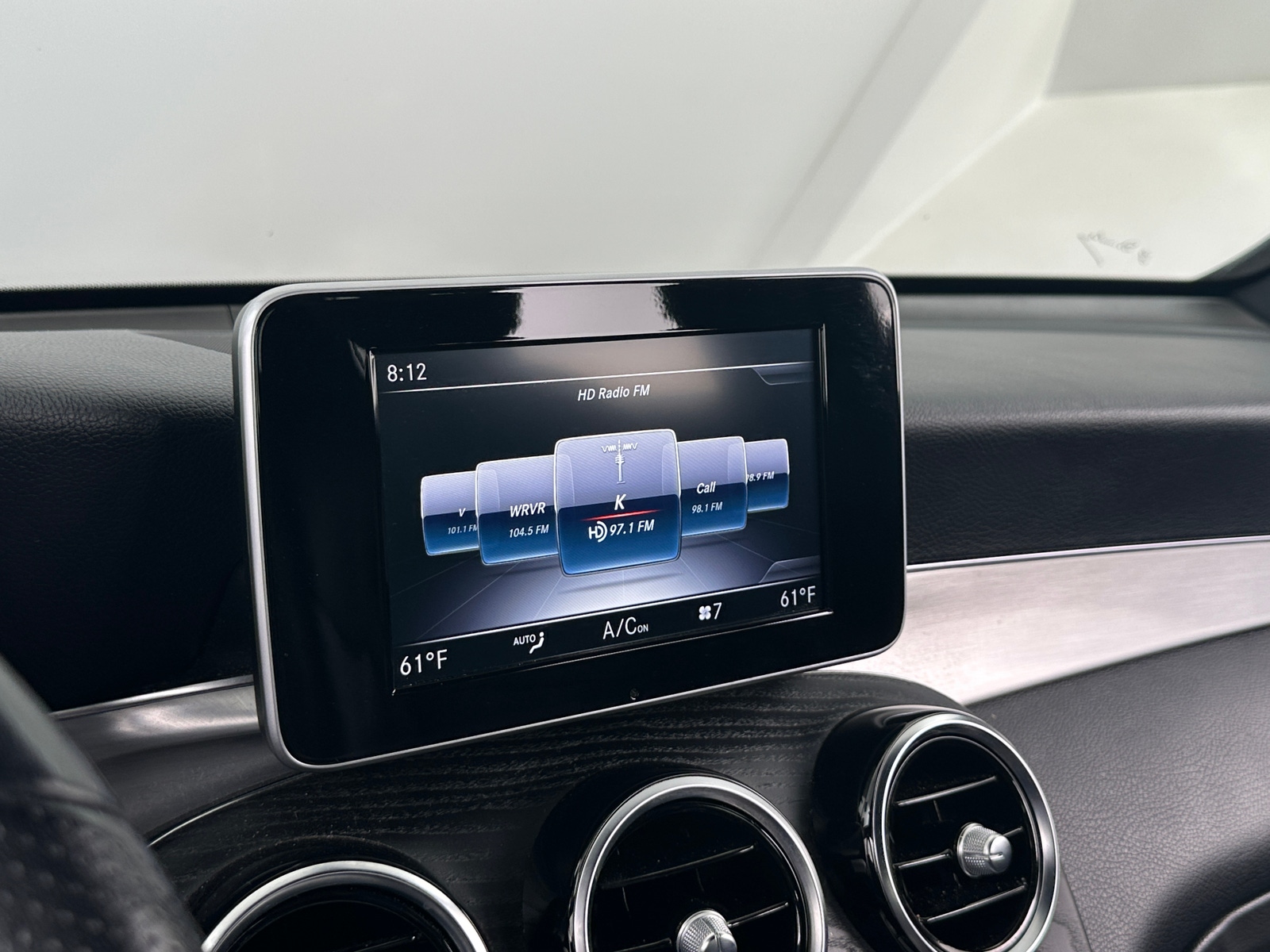 Thumbnail: 2019 Mercedes-Benz GLC - 3