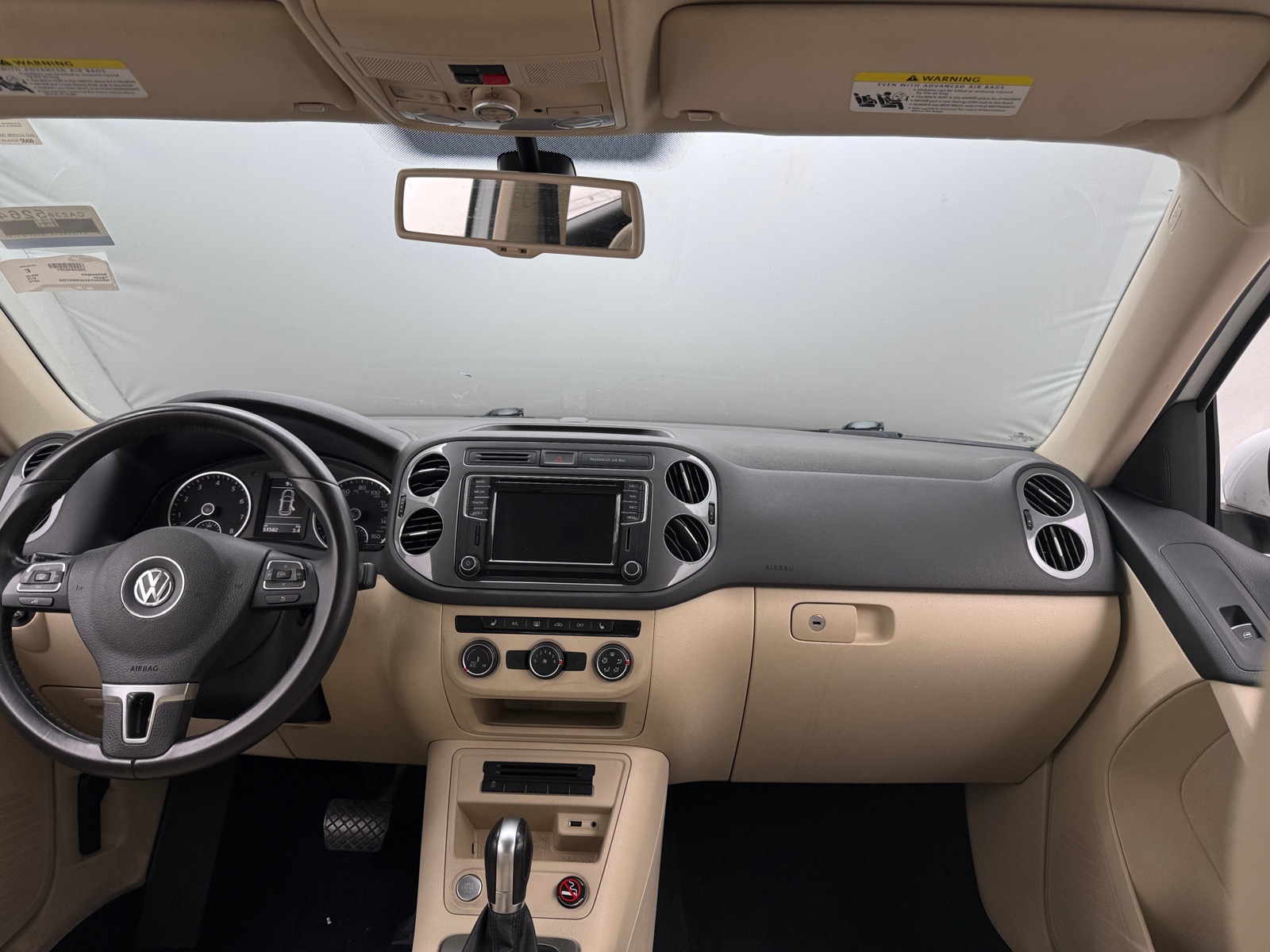Thumbnail: 2016 Volkswagen Tiguan - 3