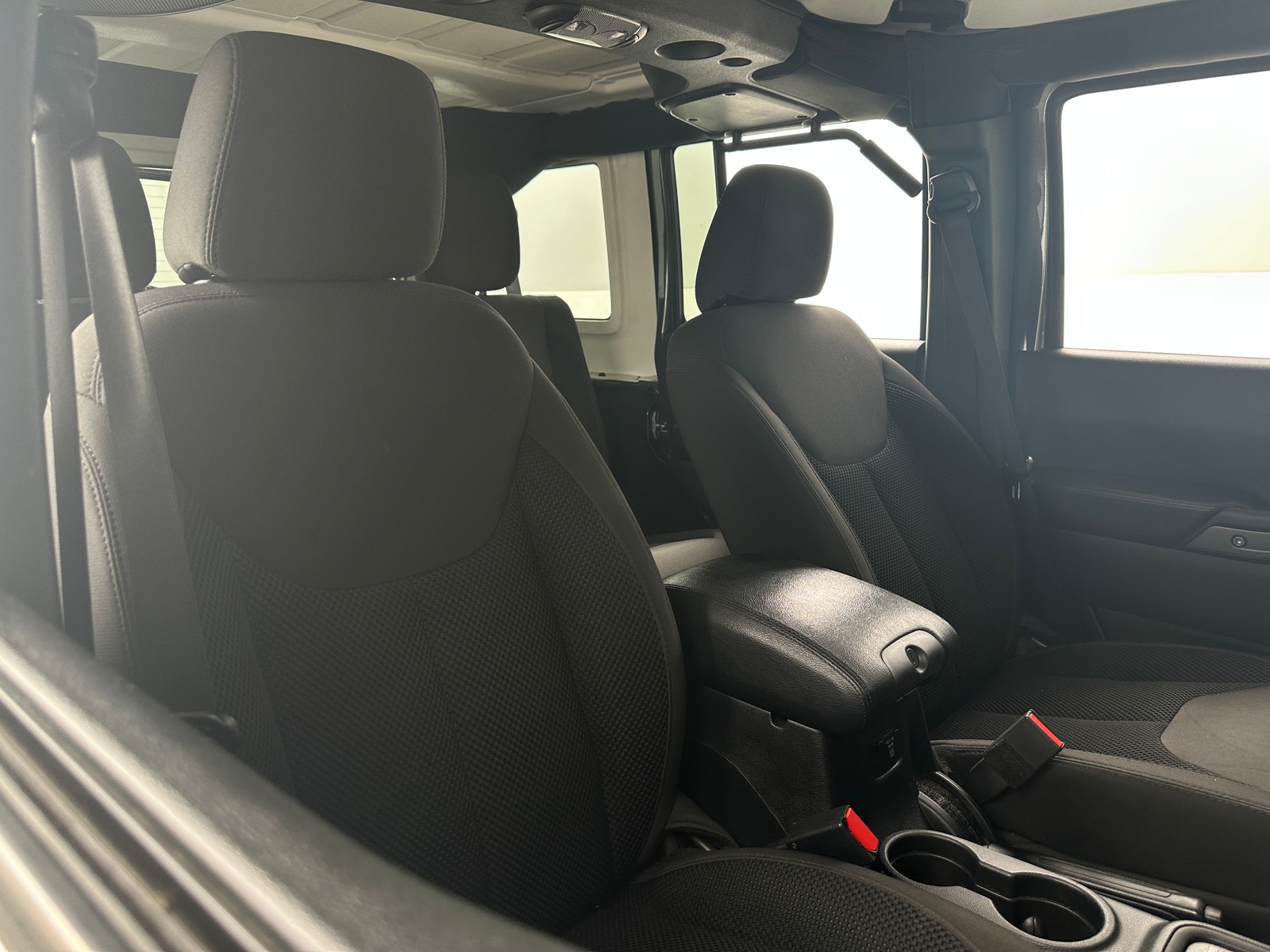 Thumbnail: 2017 Jeep Wrangler - 2
