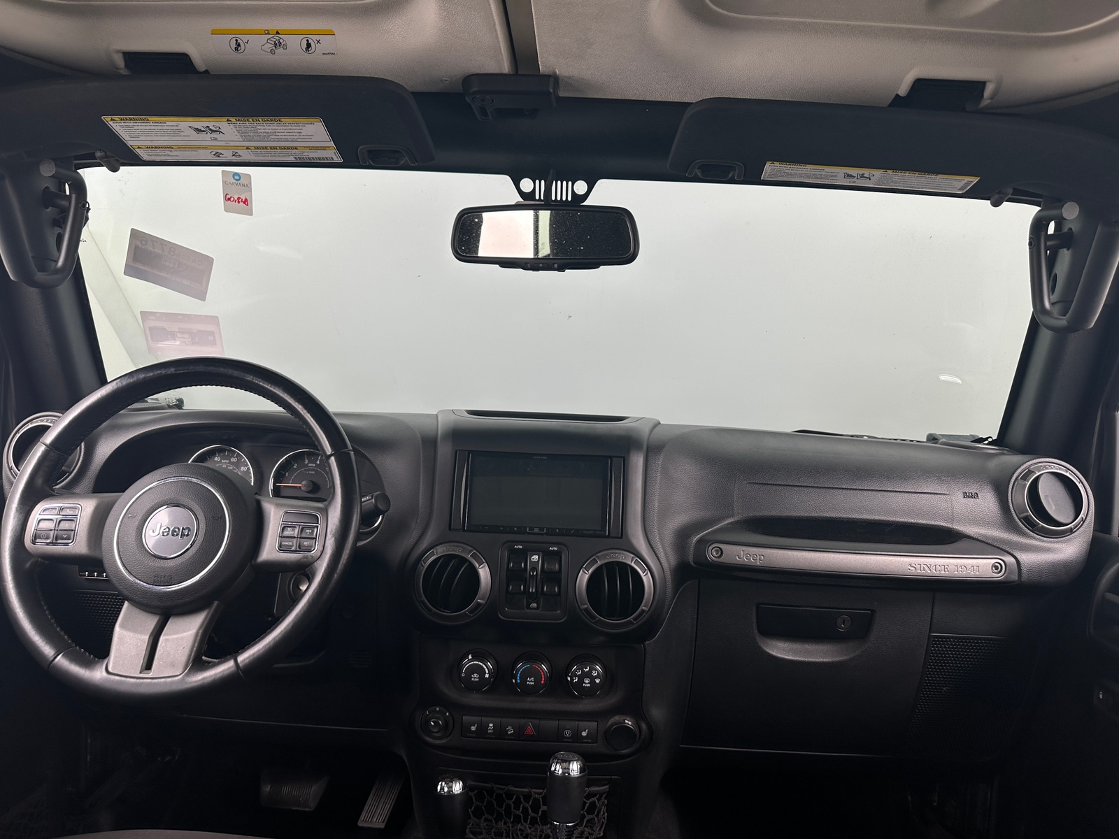 Thumbnail: 2017 Jeep Wrangler - 3