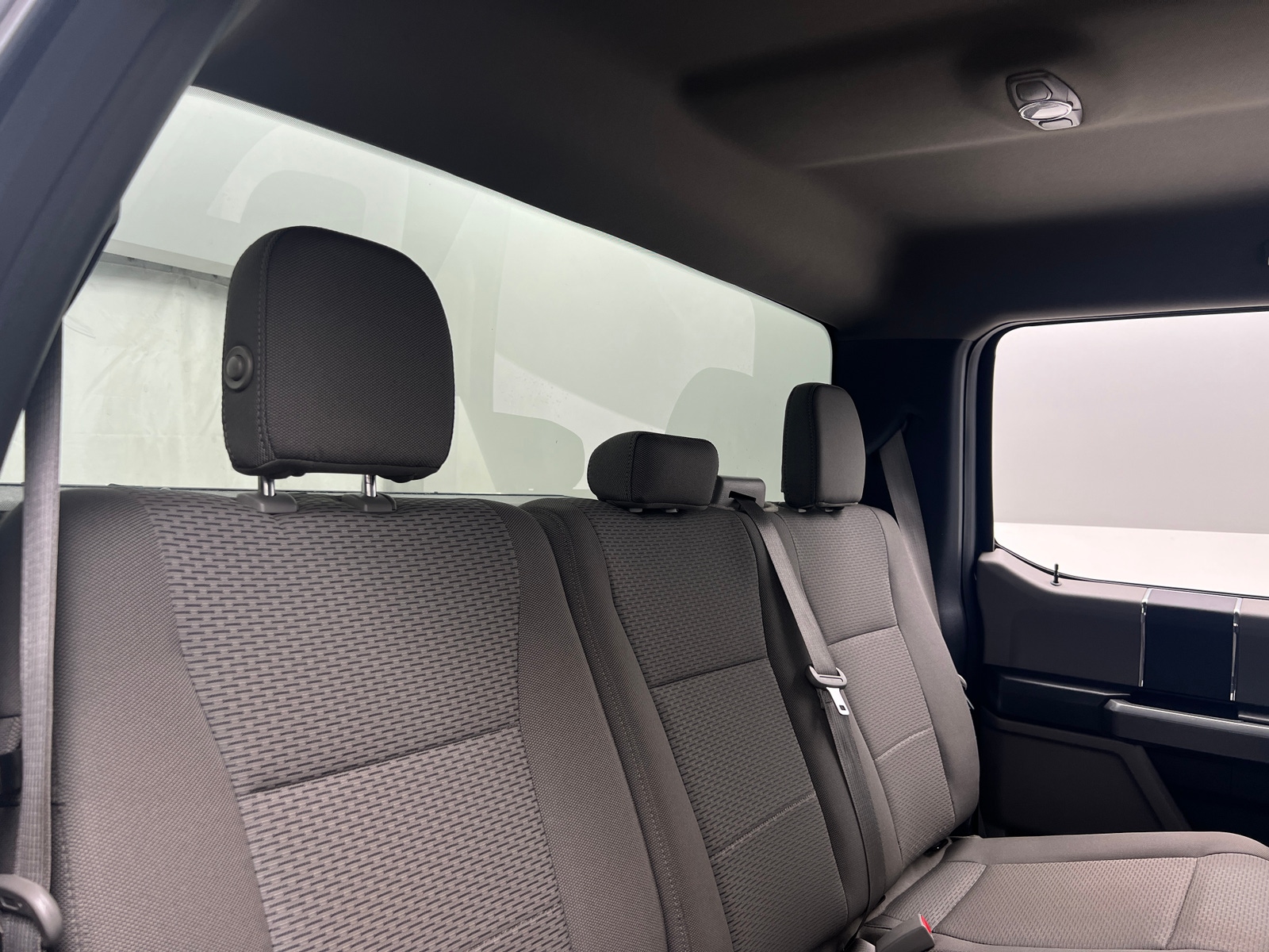 Thumbnail: 2018 Ford Econoline - 6