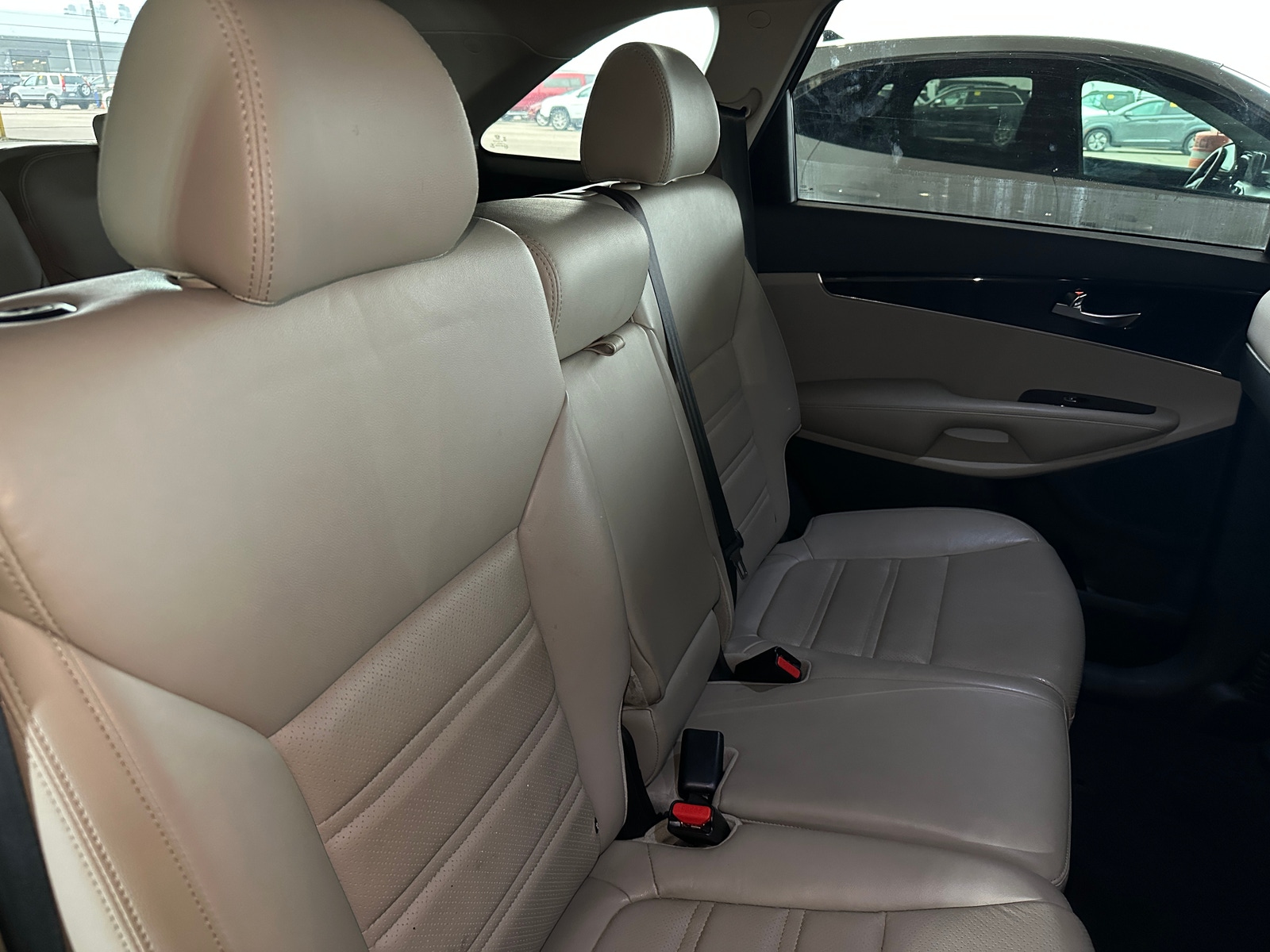 Thumbnail: 2020 Kia Sorento - 6