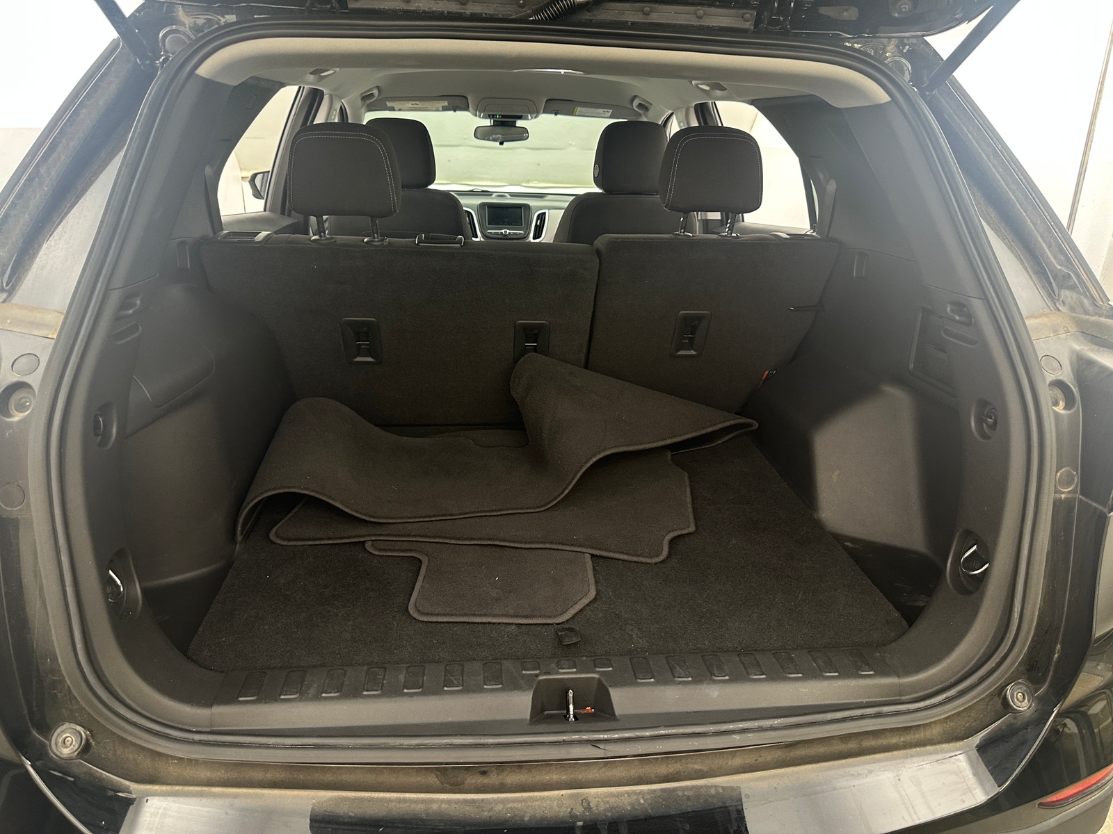 Thumbnail: 2022 Chevrolet Equinox - 7