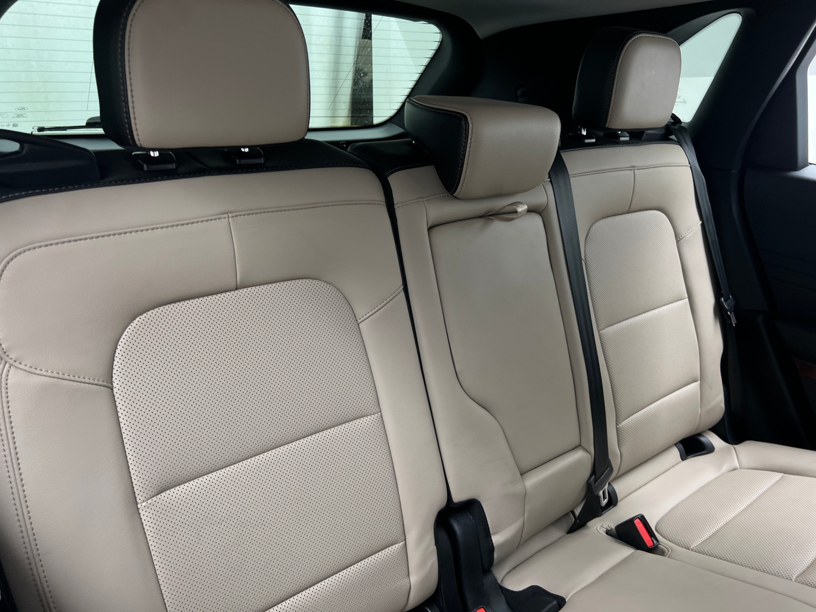 Thumbnail: 2021 Ford Escape - 5
