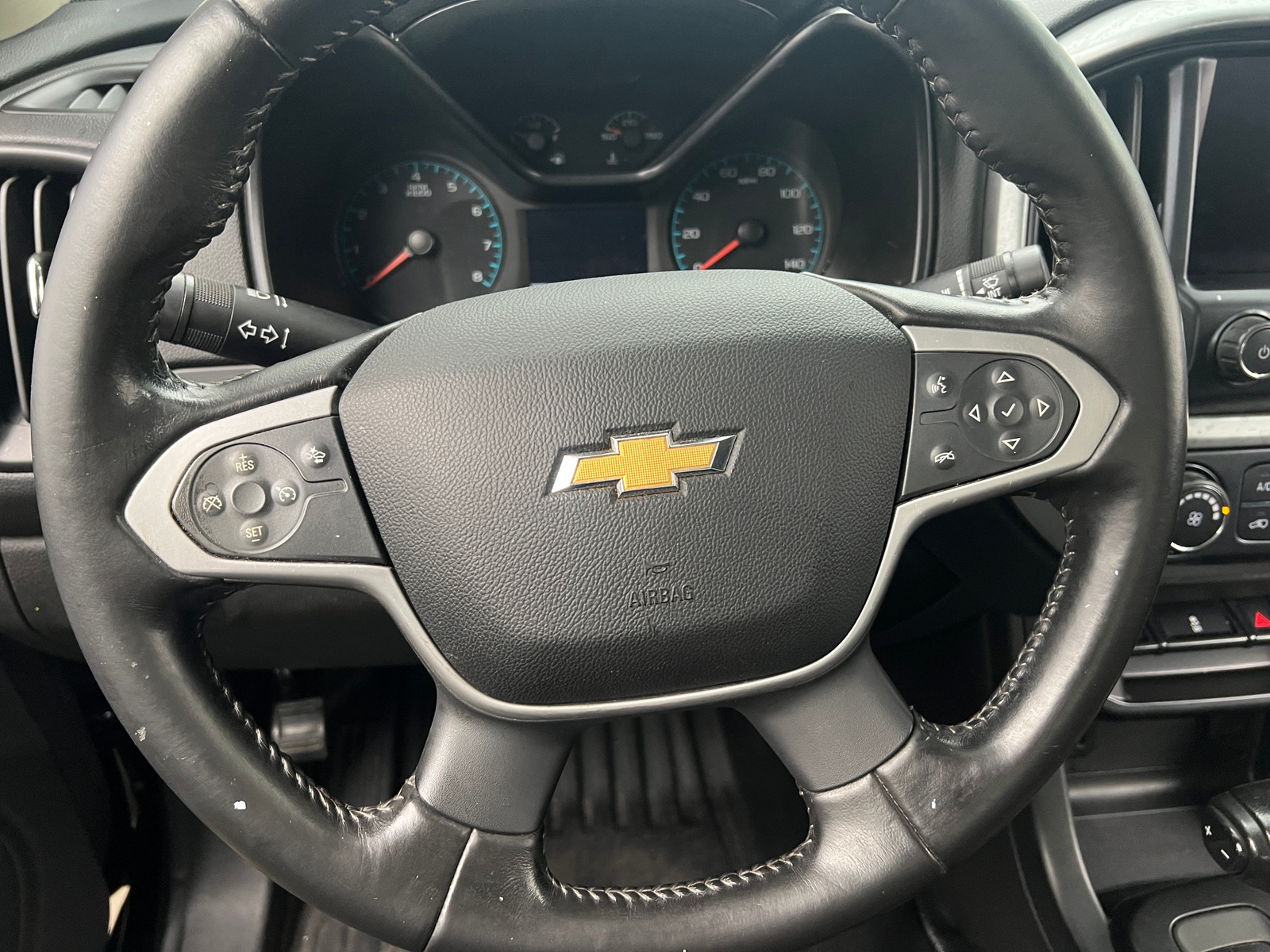 Thumbnail: 2021 Chevrolet Colorado - 4