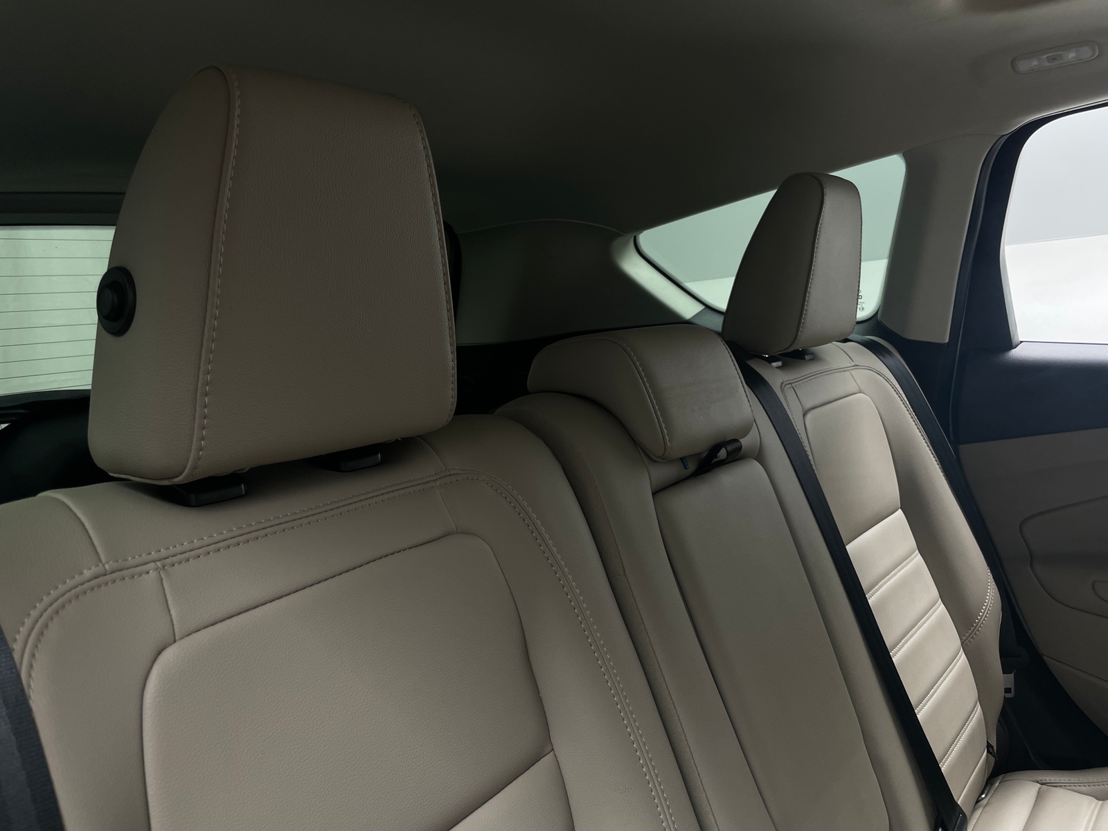 Thumbnail: 2019 Ford Escape - 5