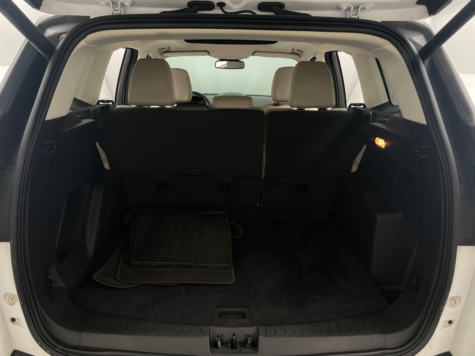 Thumbnail: 2019 Ford Escape - 6
