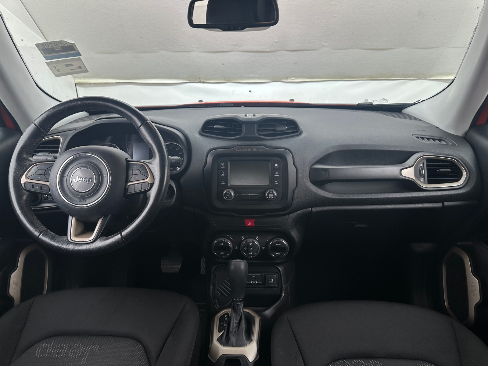 Thumbnail: 2017 Jeep Renegade - 3