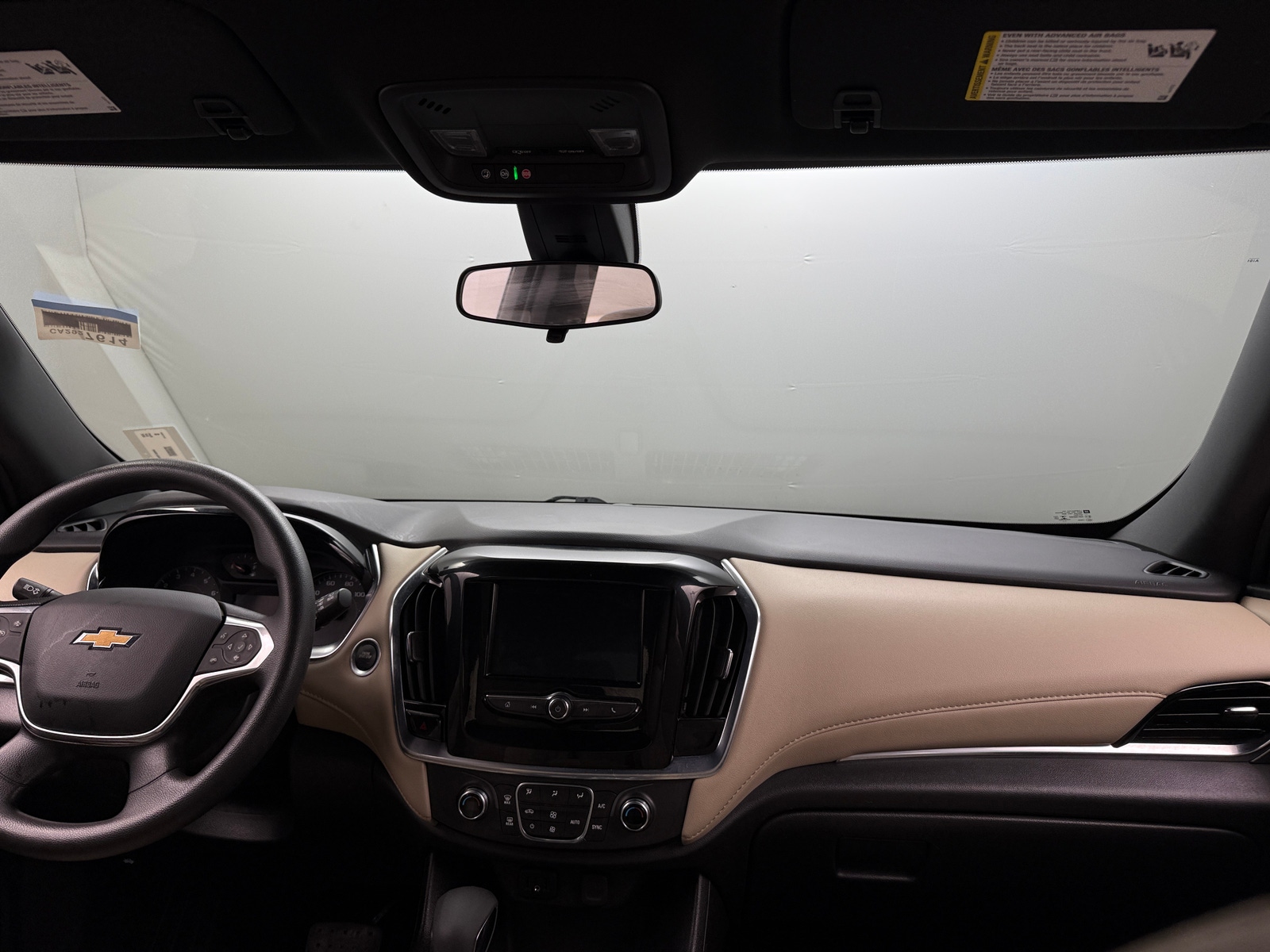 Thumbnail: 2022 Chevrolet Traverse - 3