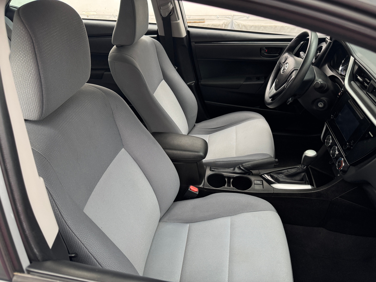 Thumbnail: 2017 Toyota Corolla - 2