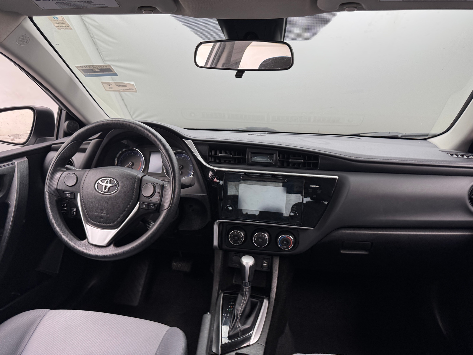 Thumbnail: 2017 Toyota Corolla - 3