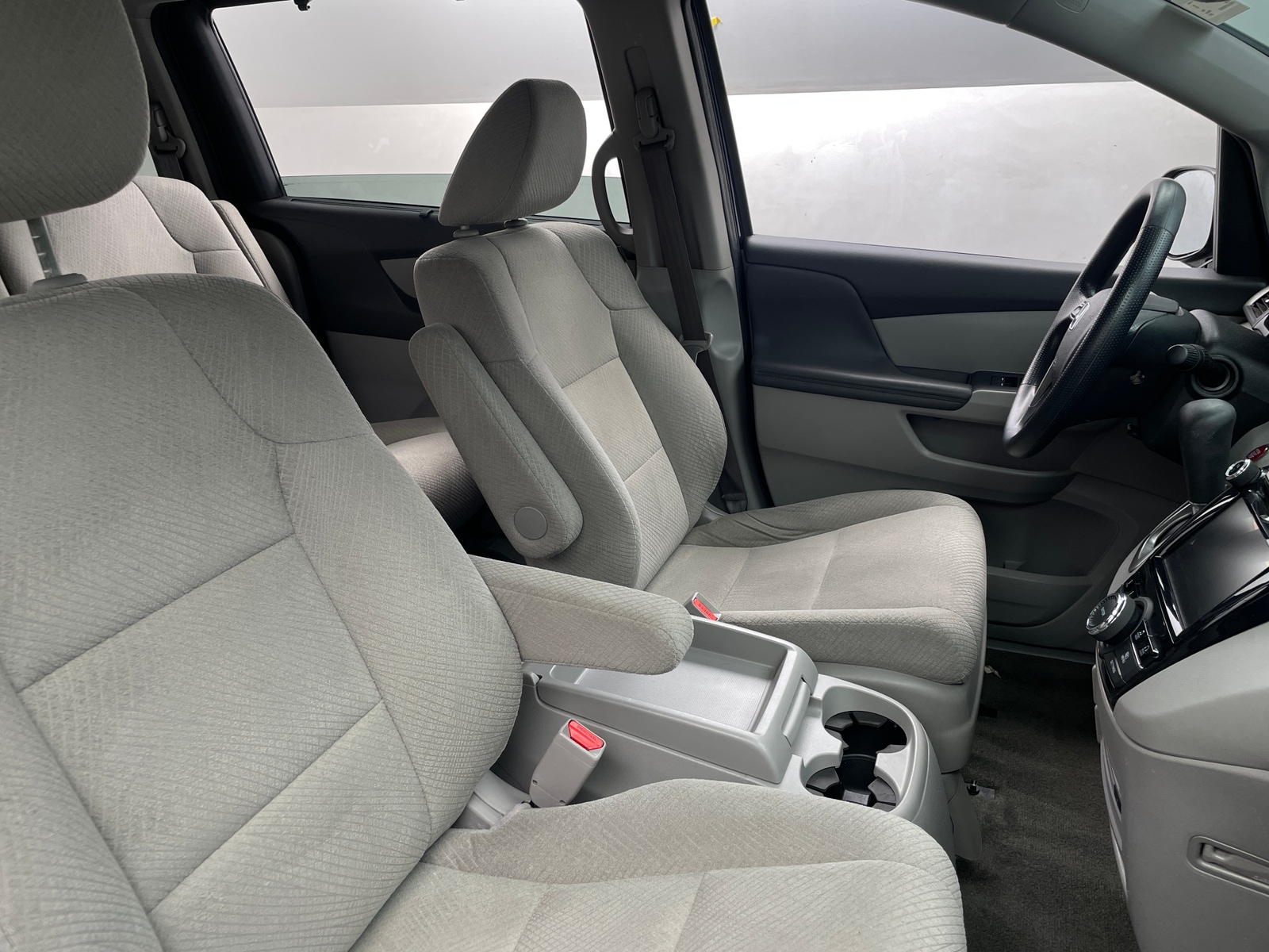 Thumbnail: 2016 Honda Odyssey - 2