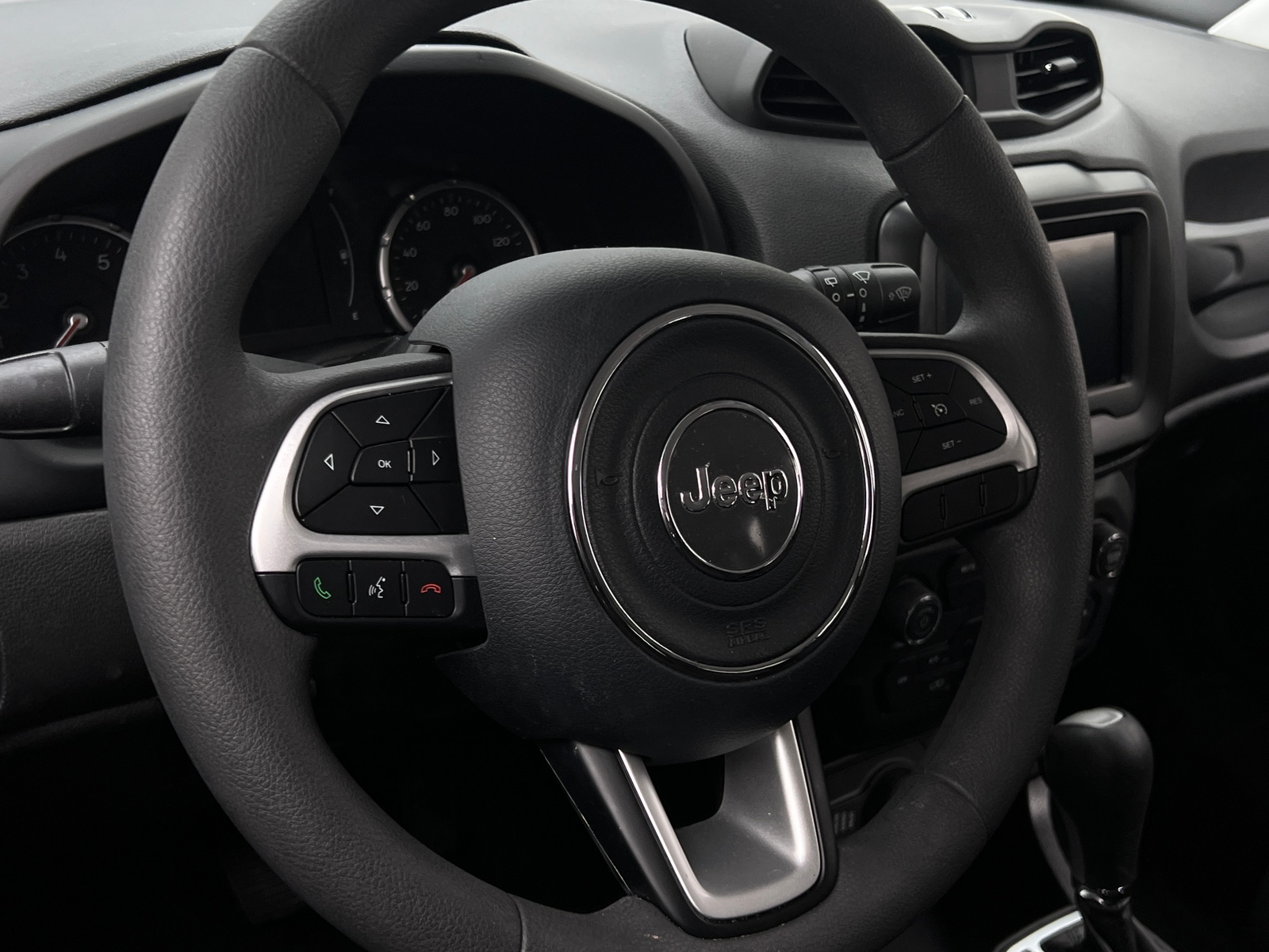 Thumbnail: 2021 Jeep Renegade - 5