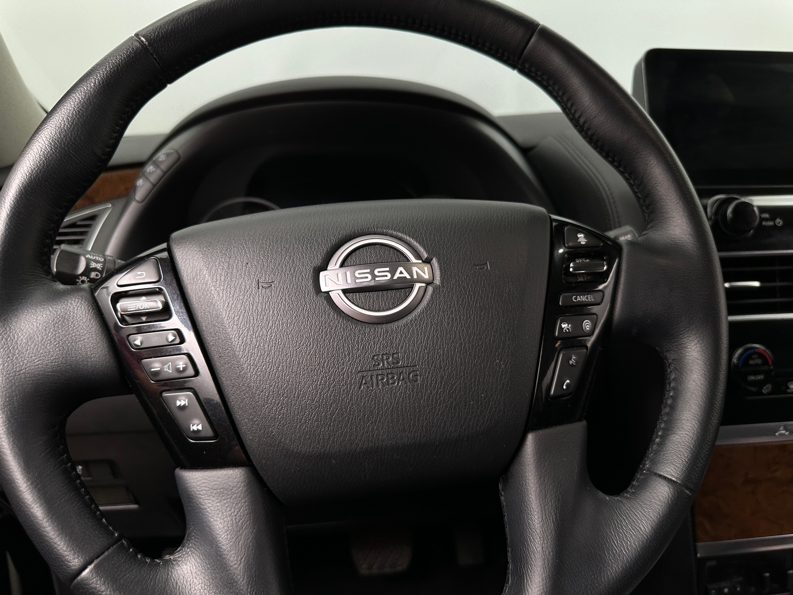 Thumbnail: 2024 Nissan Armada - 4