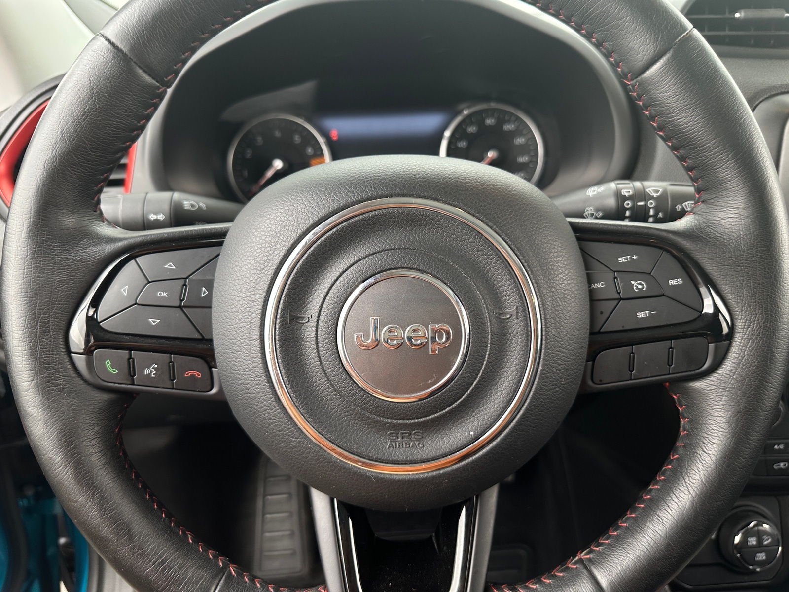 Thumbnail: 2022 Jeep Renegade - 4