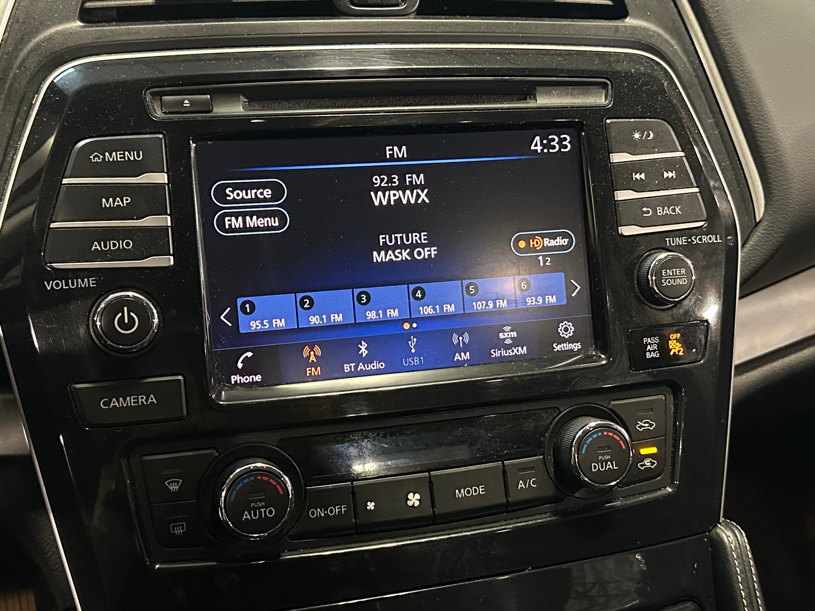 Thumbnail: 2019 Nissan Maxima - 3