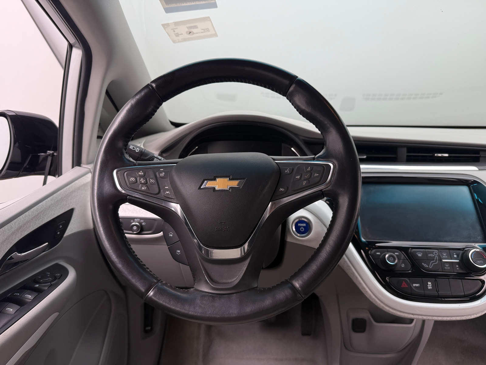 Thumbnail: 2020 Chevrolet Bolt EV - 4