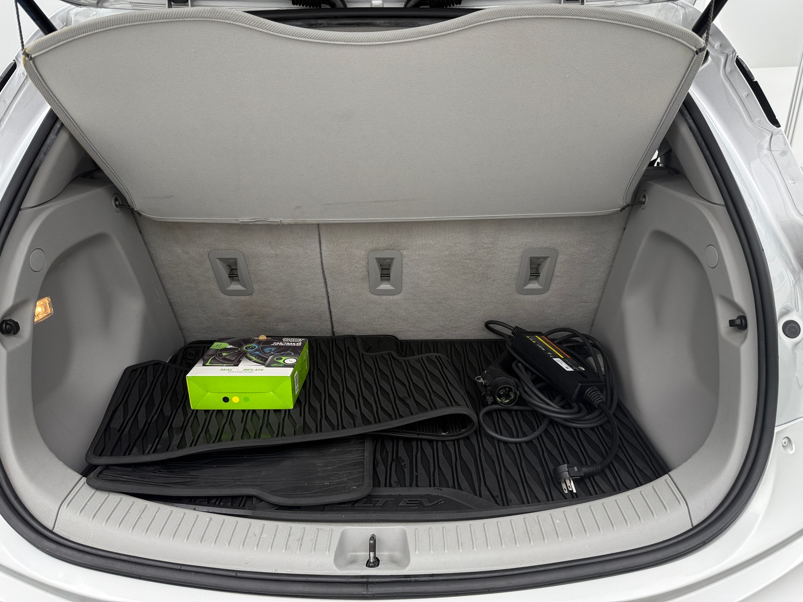 Thumbnail: 2020 Chevrolet Bolt EV - 6