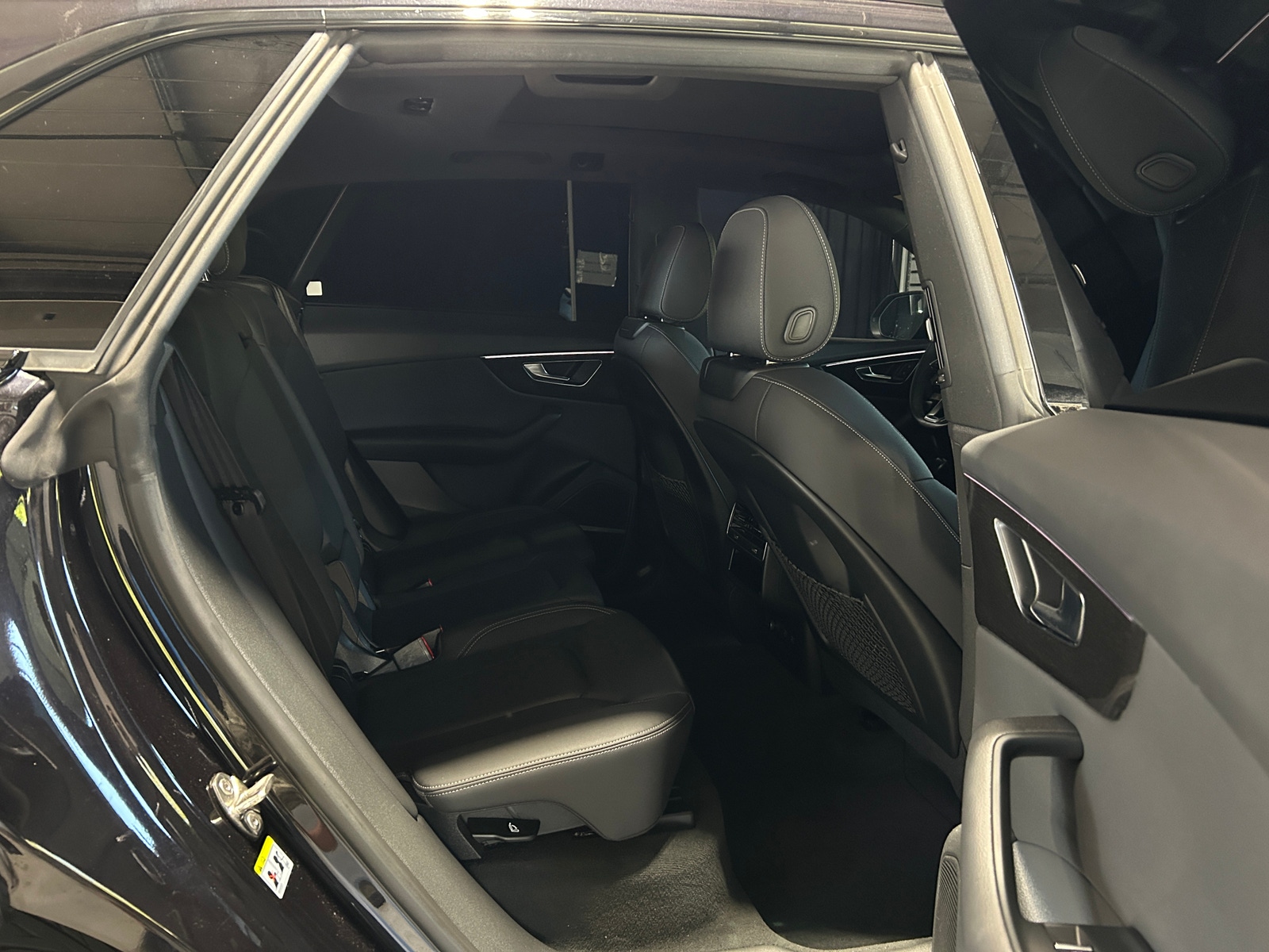 Thumbnail: 2021 Audi Q8 - 5