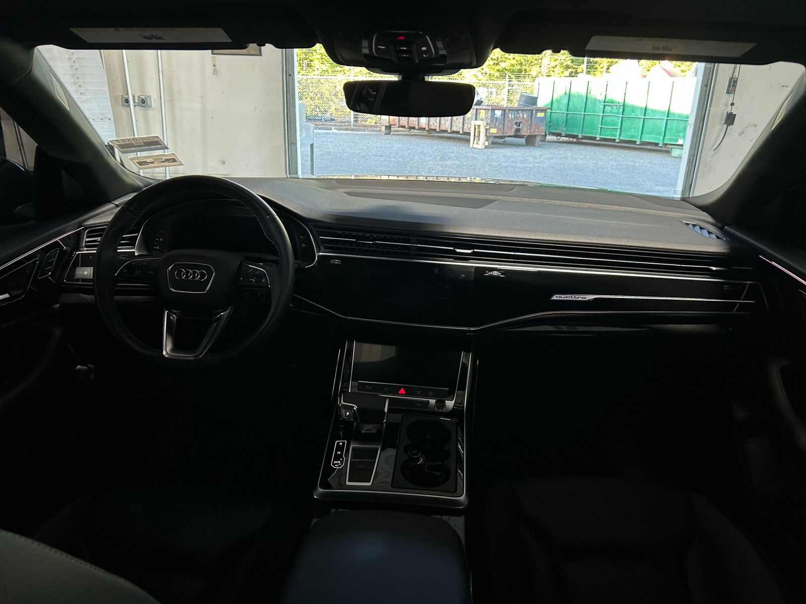 Thumbnail: 2021 Audi Q8 - 2