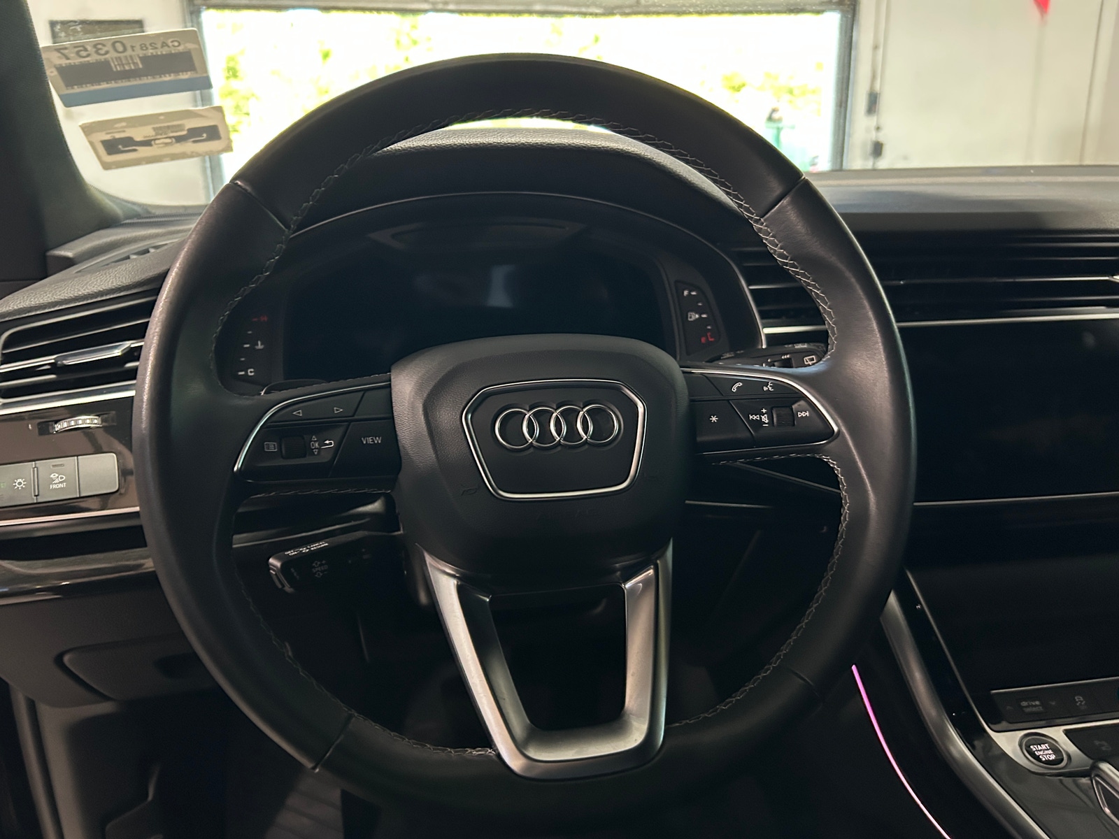 Thumbnail: 2021 Audi Q8 - 4