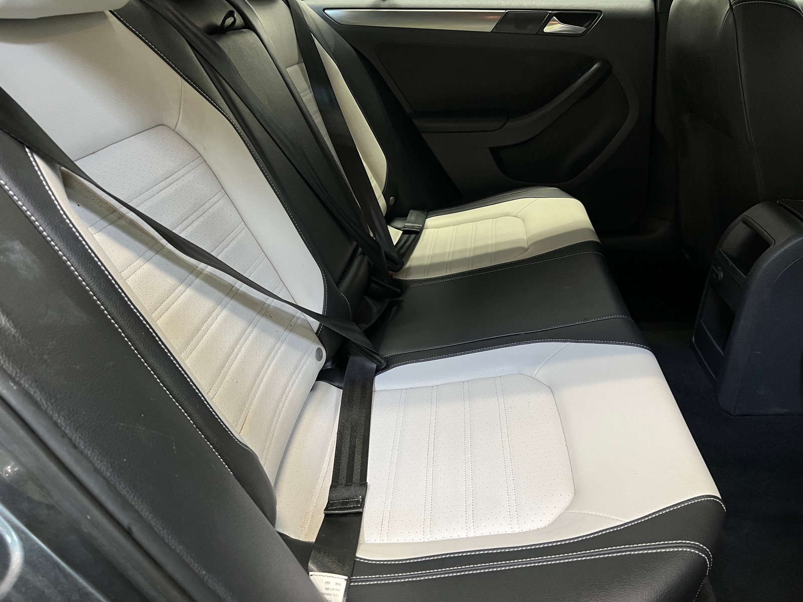 Thumbnail: 2016 Volkswagen Jetta - 5