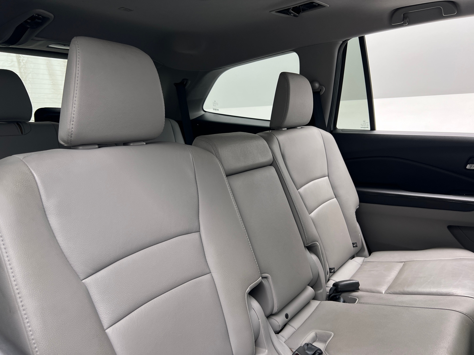 Thumbnail: 2017 Honda Pilot - 5