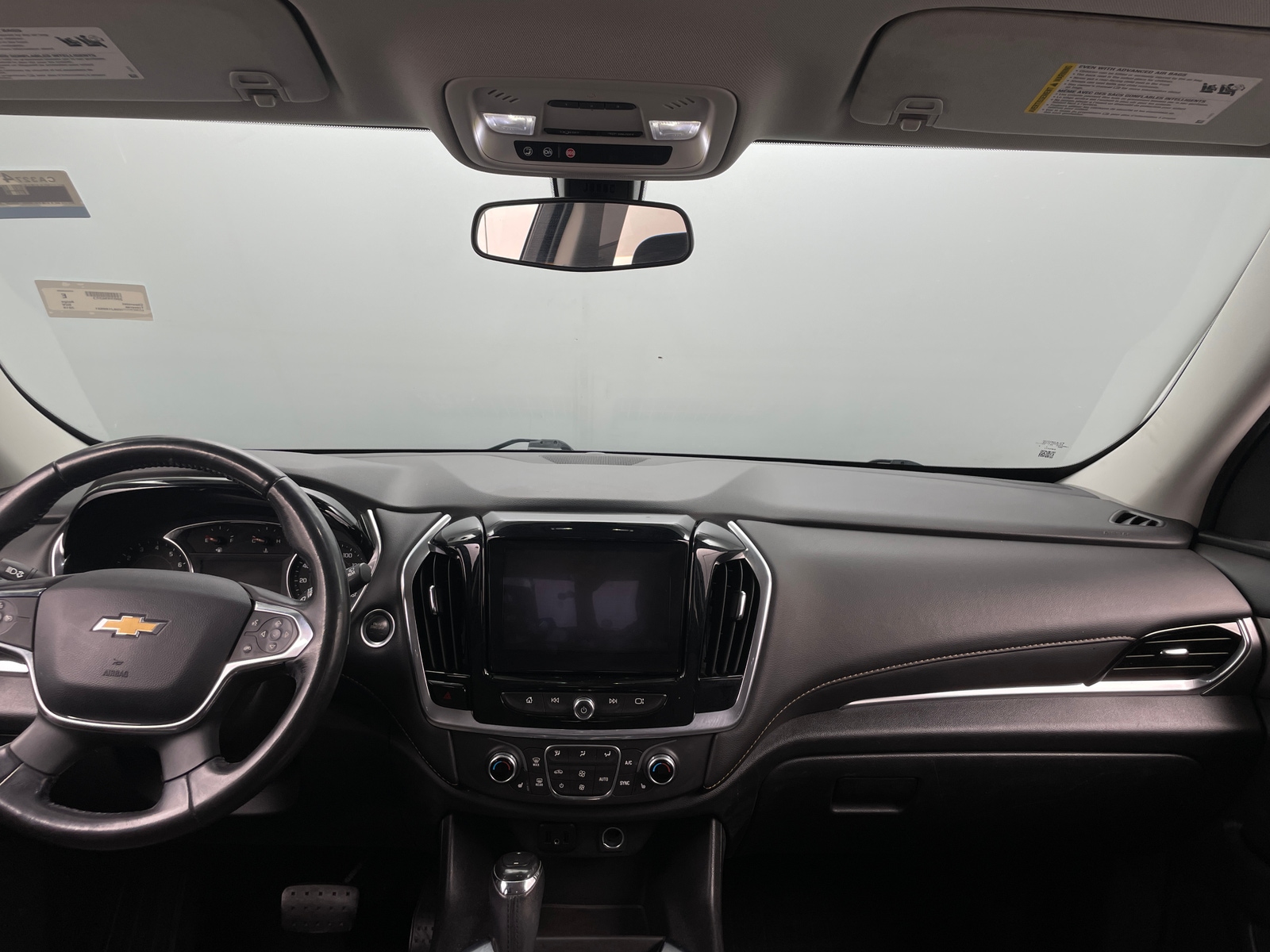 Thumbnail: 2019 Chevrolet Traverse - 3