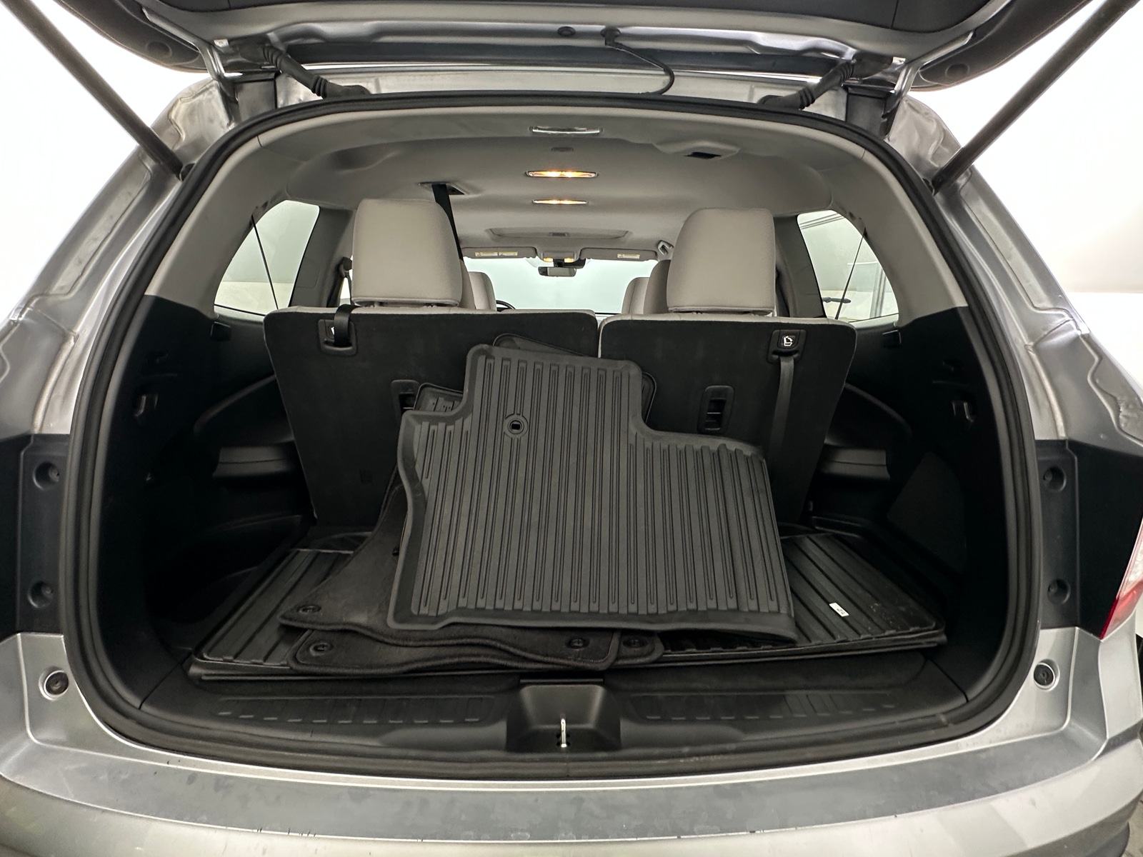 Thumbnail: 2019 Honda Pilot - 6