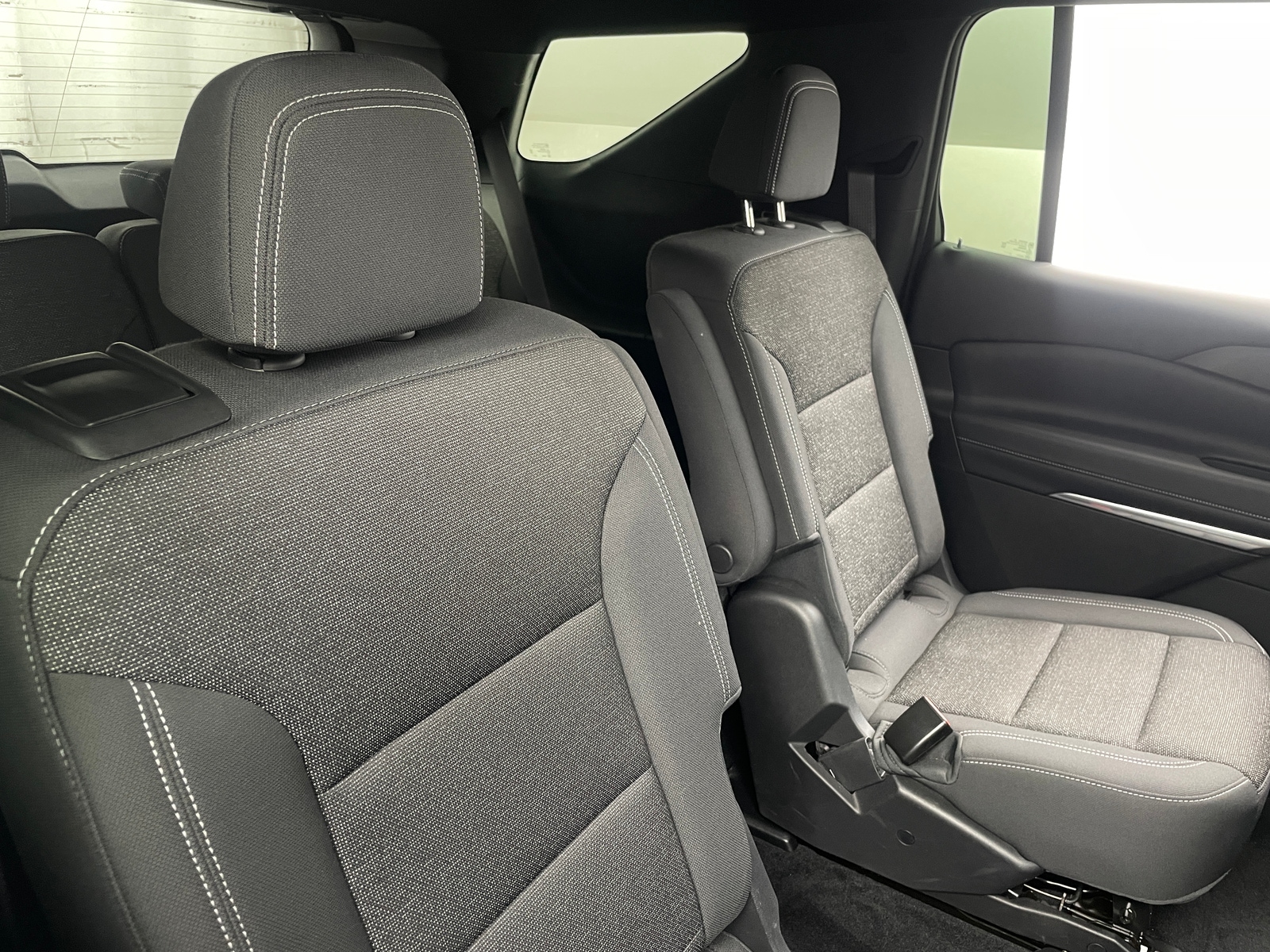 Thumbnail: 2025 Chevrolet Traverse - 6