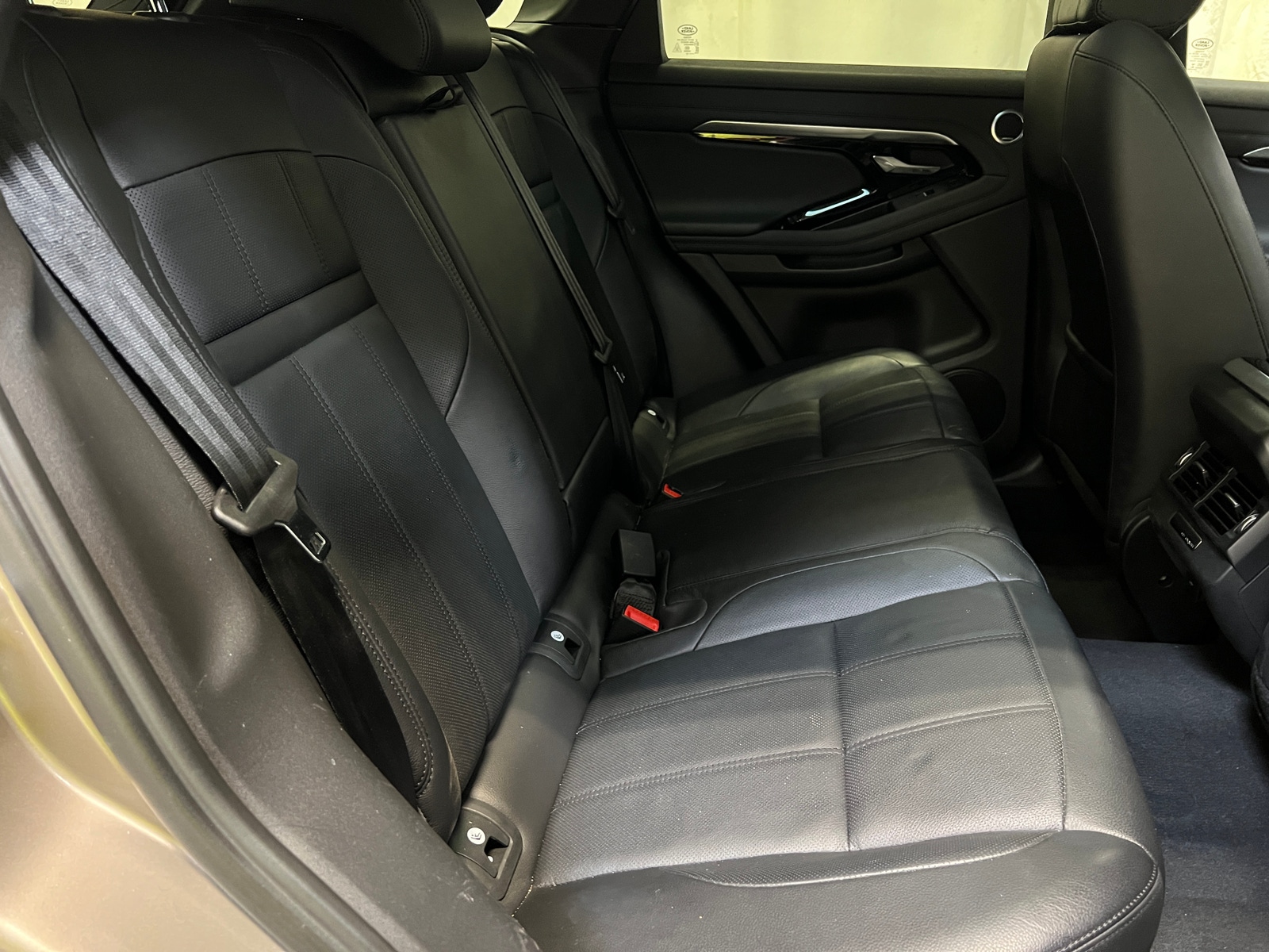 Thumbnail: 2021 Land Rover Range Rover Evoque - 5