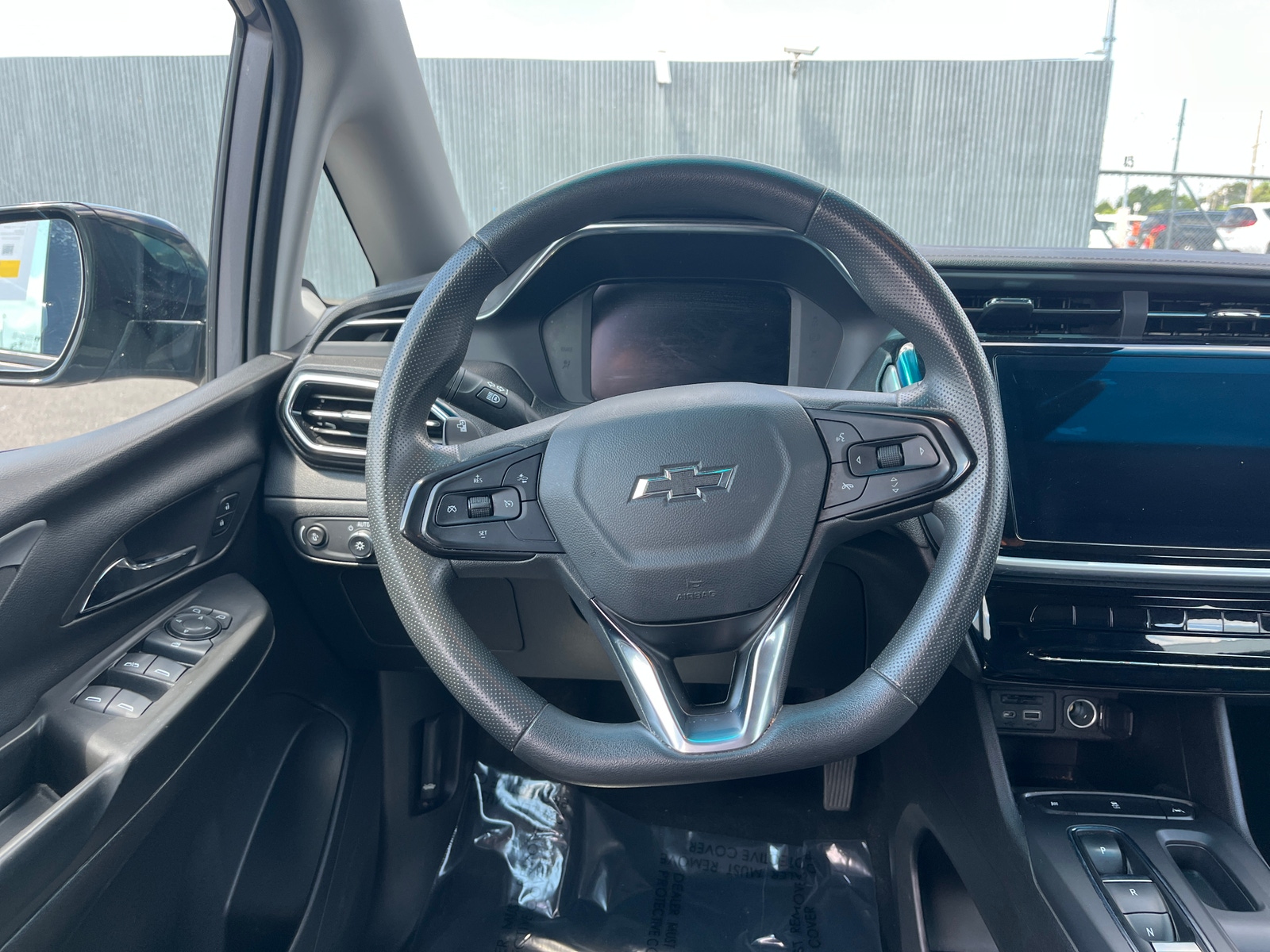 Thumbnail: 2023 Chevrolet Bolt EV - 5