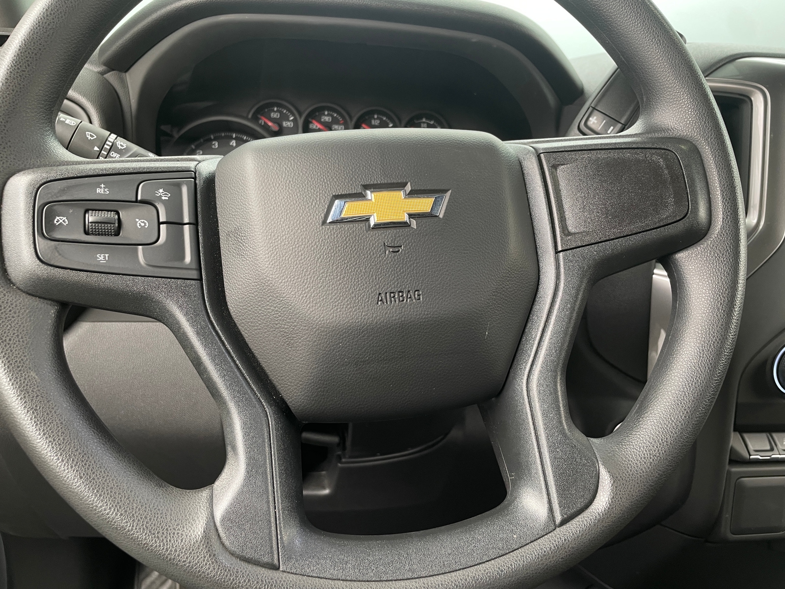 Thumbnail: 2024 Chevrolet Silverado 1500 - 5