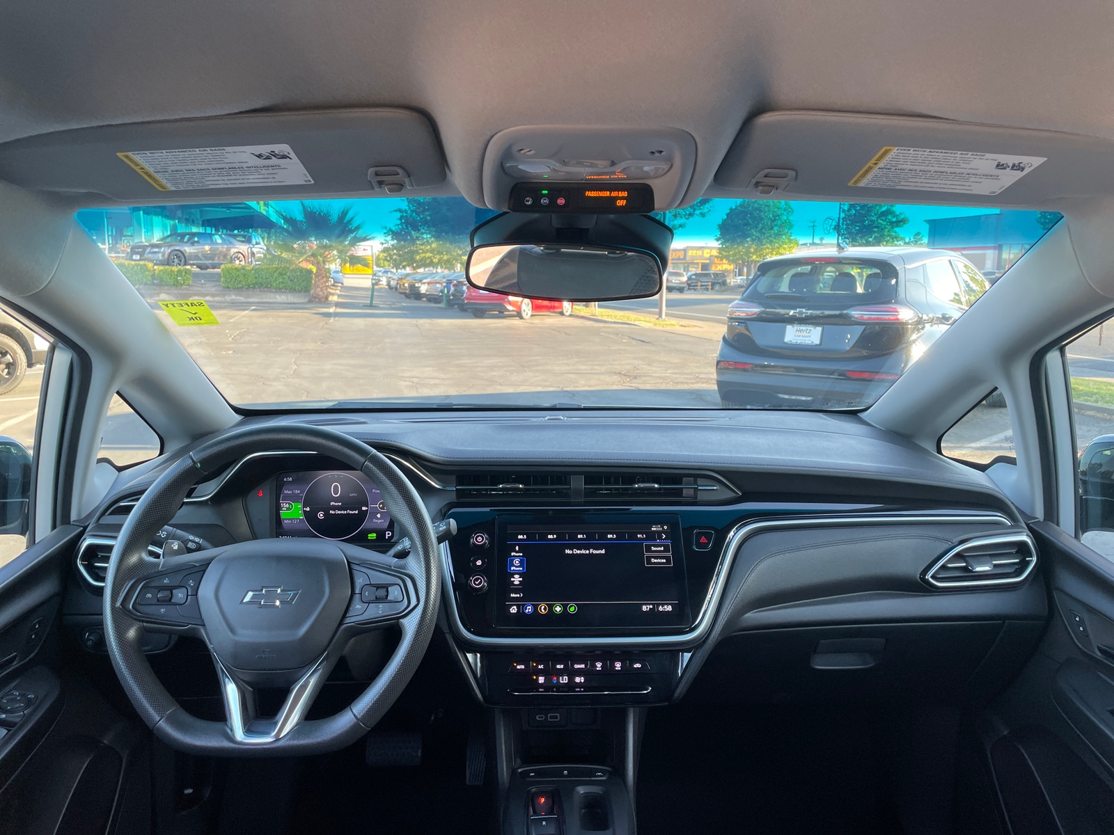 Thumbnail: 2023 Chevrolet Bolt EV - 3